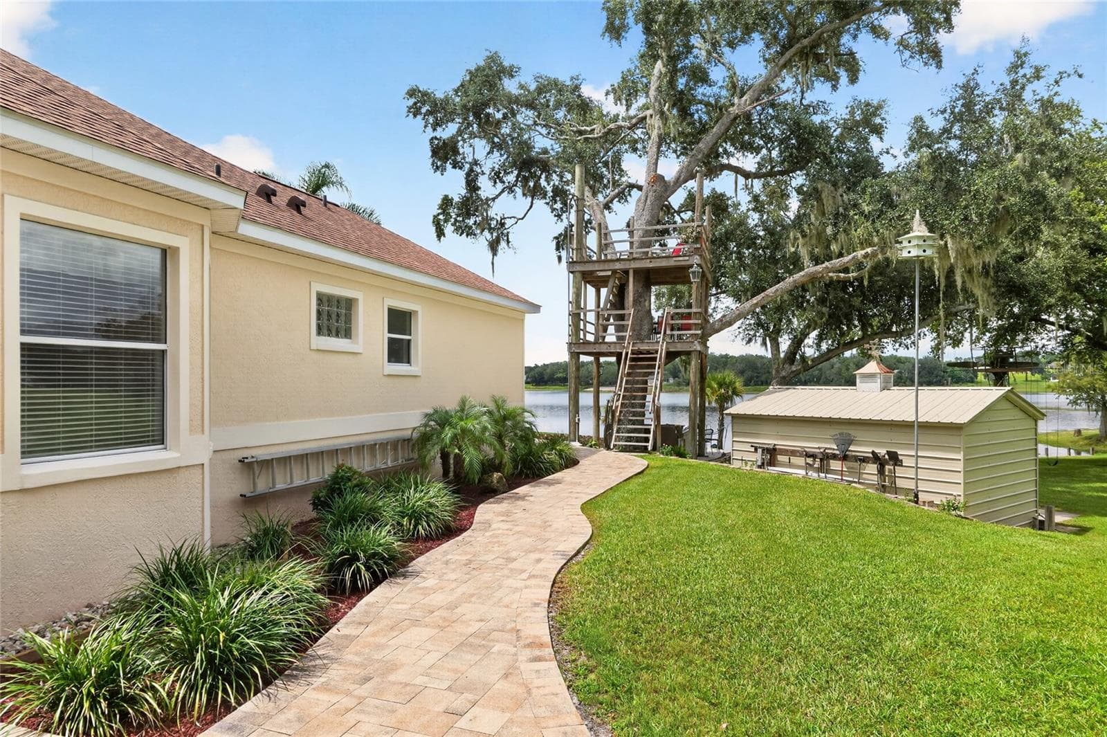 Single Family Residence at 1833 SHORE LINE DR, LEESBURG, photo 47 of 58