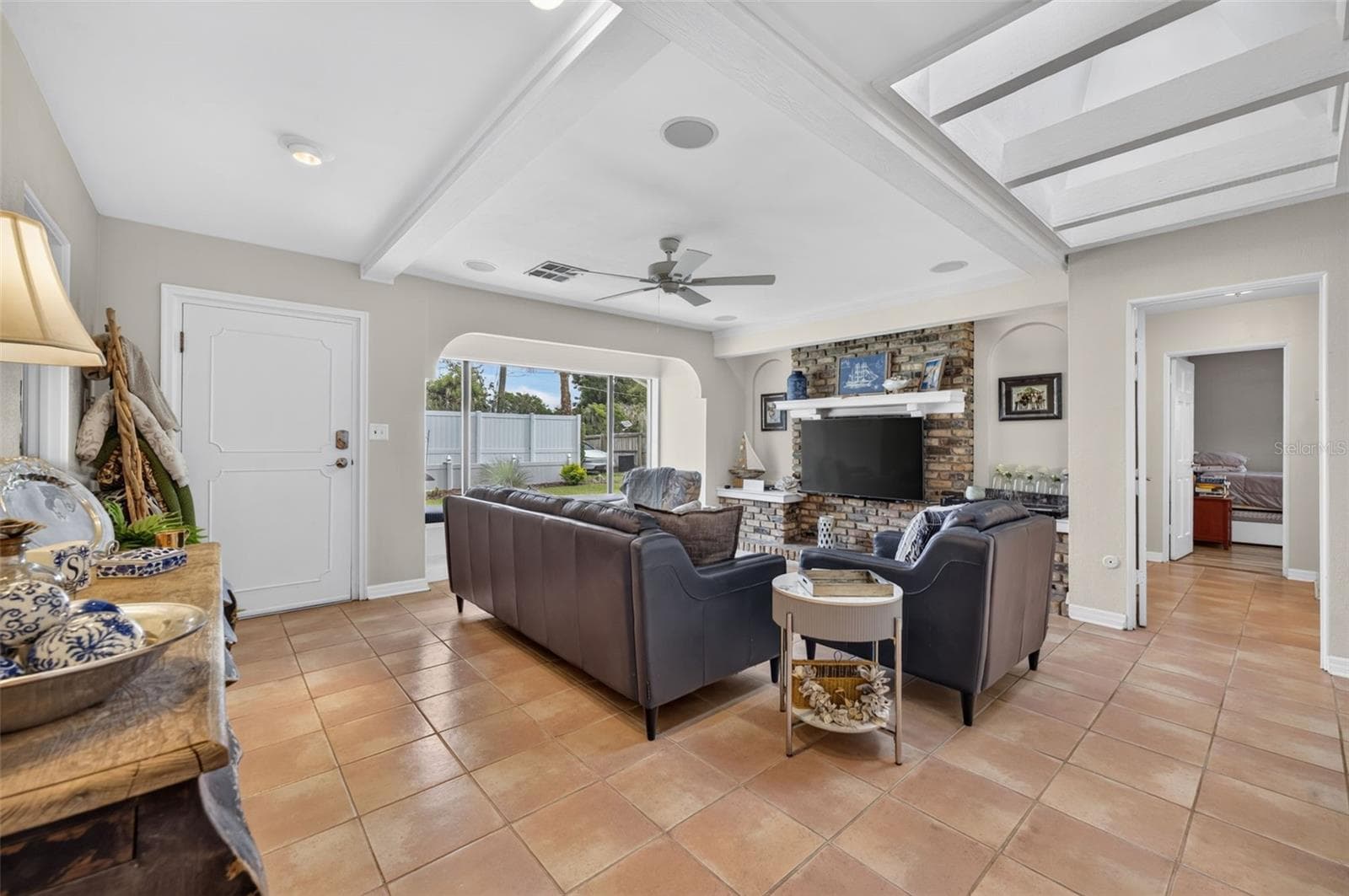 Single Family Residence at 790 S LAKE SYBELIA DR, MAITLAND, photo 3 of 36