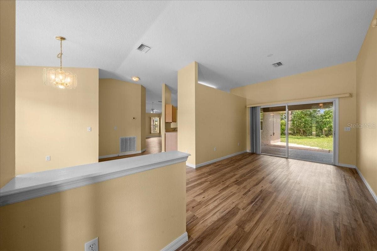 Single Family Residence at 6305 SW 63RD ST, OCALA, photo 4 of 48