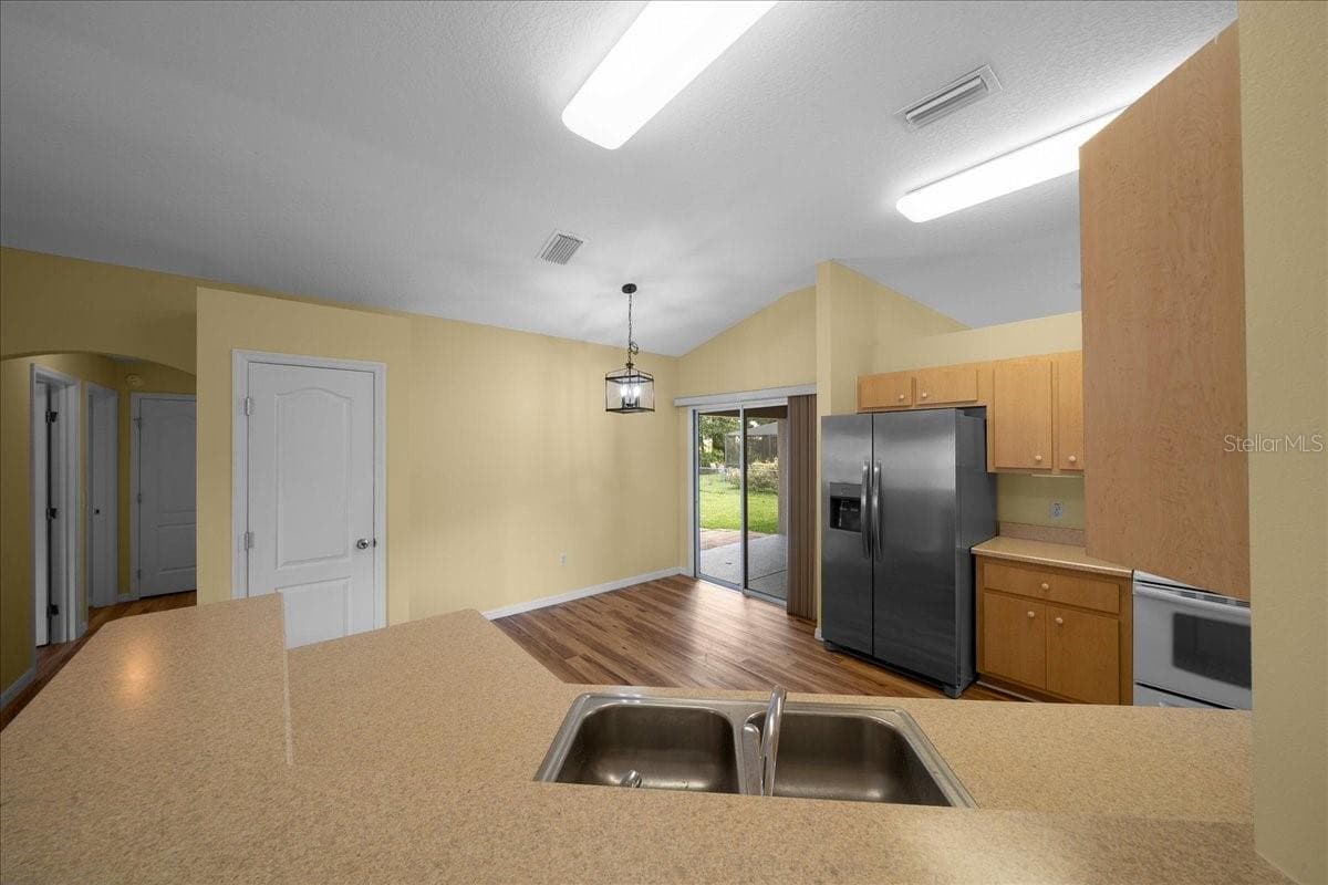 Single Family Residence at 6305 SW 63RD ST, OCALA, photo 9 of 48