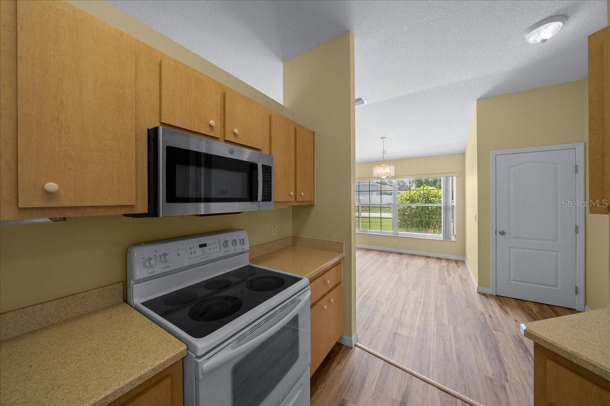 Single Family Residence at 6305 SW 63RD ST, OCALA, photo 12 of 48