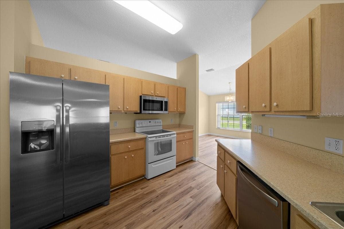 Single Family Residence at 6305 SW 63RD ST, OCALA, photo 13 of 48