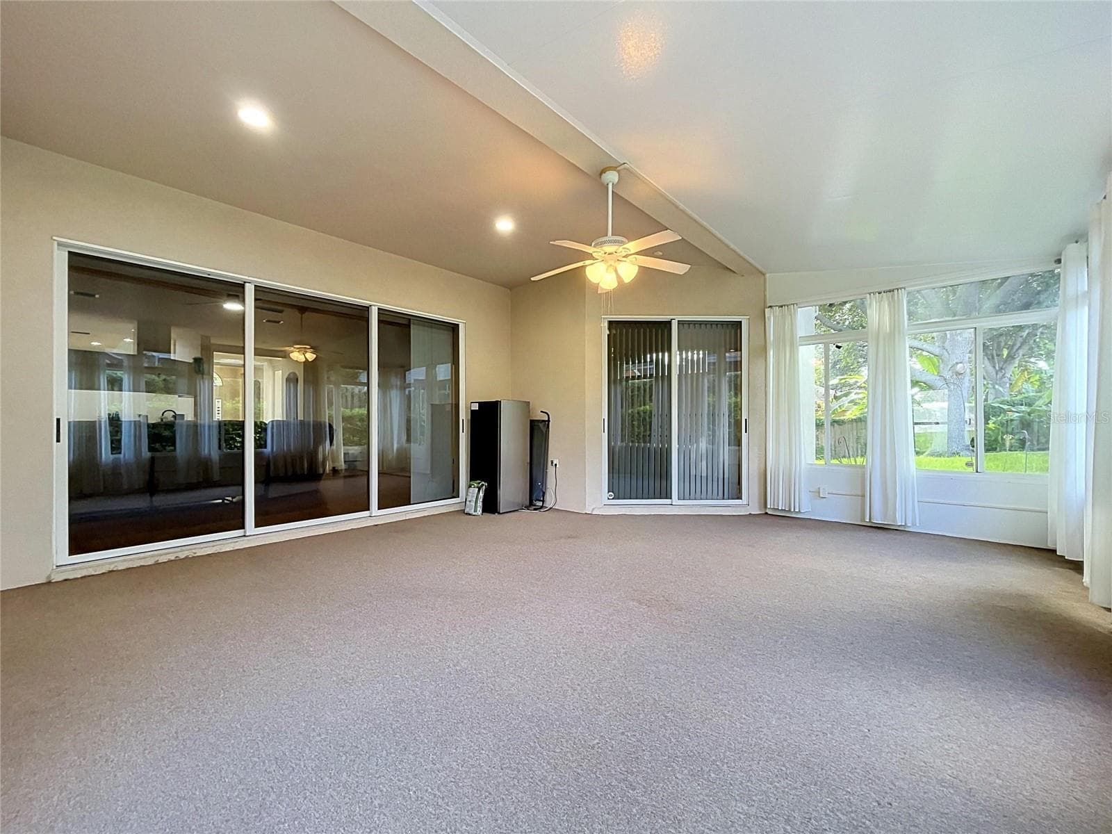 Sunroom - 1124 SPLIT SILK ST, VALRICO