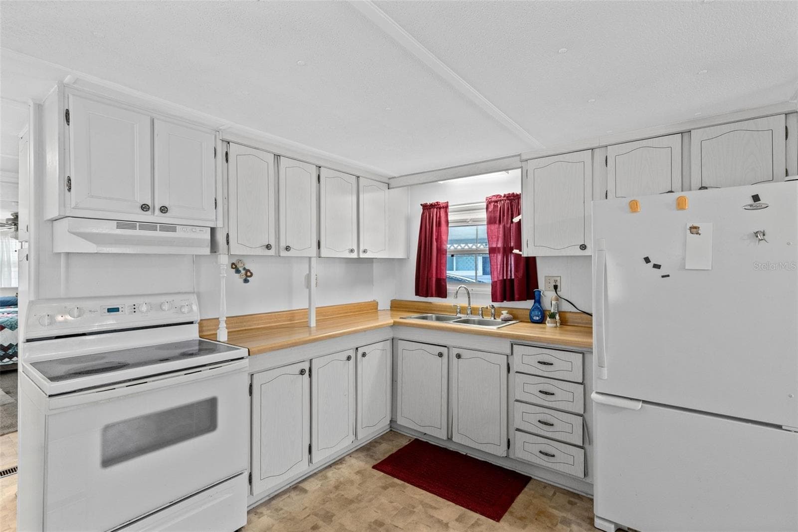 Mobile Home at 477 MARINA LN, TAVARES, photo 14 of 31