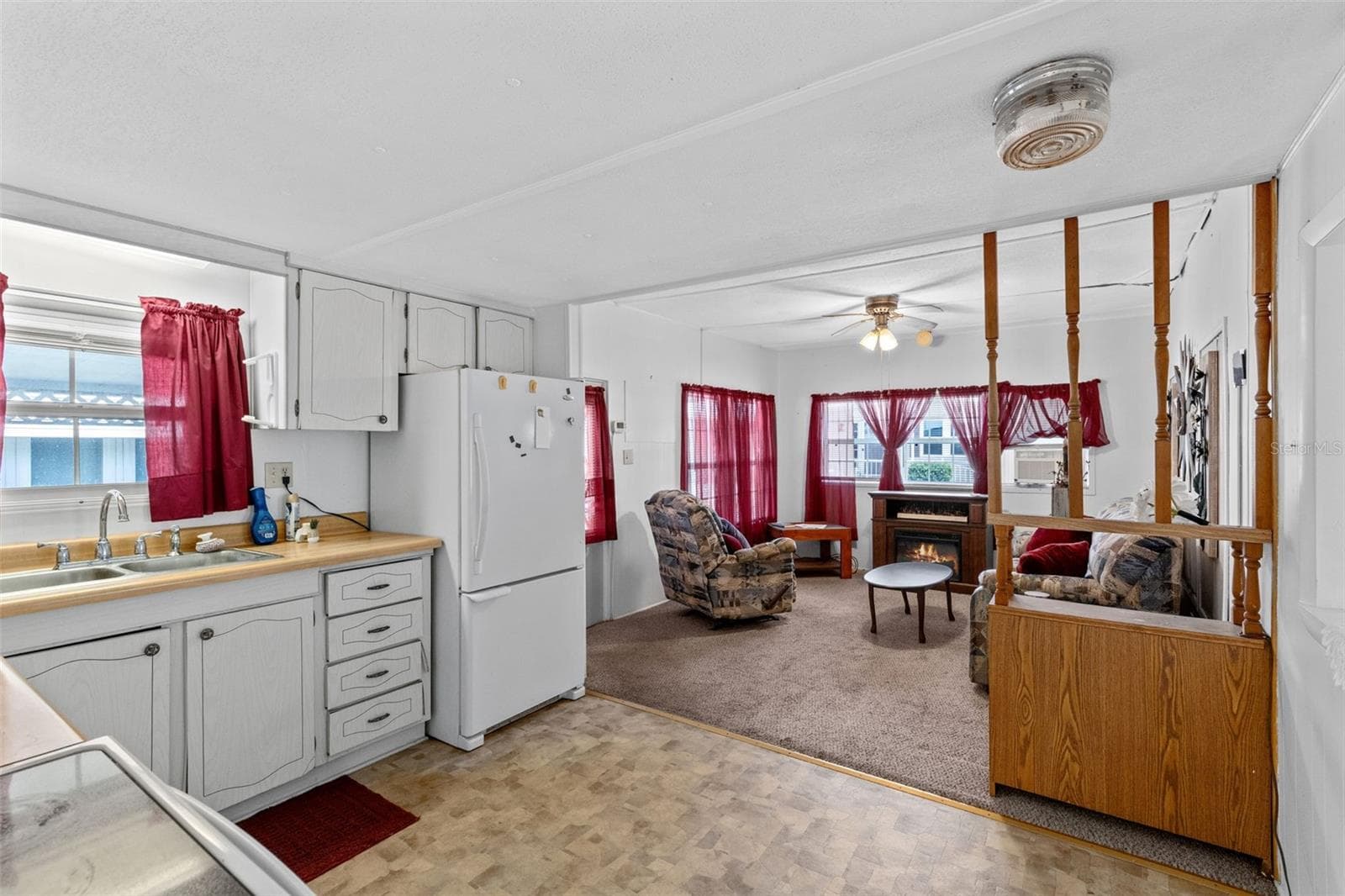 Mobile Home at 477 MARINA LN, TAVARES, photo 16 of 31