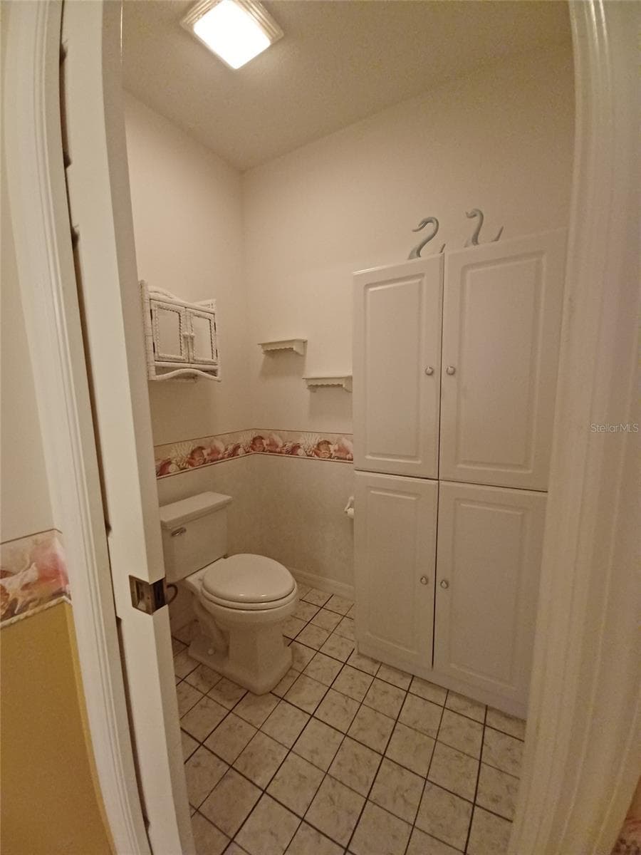 Single Family Residence at 19199 SW 92ND LOOP, DUNNELLON, photo 16 of 51