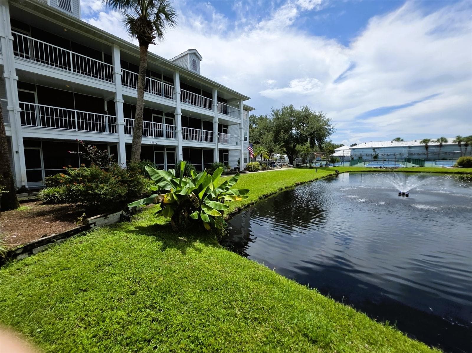 2210 VISTA DEL SOL CIR #502