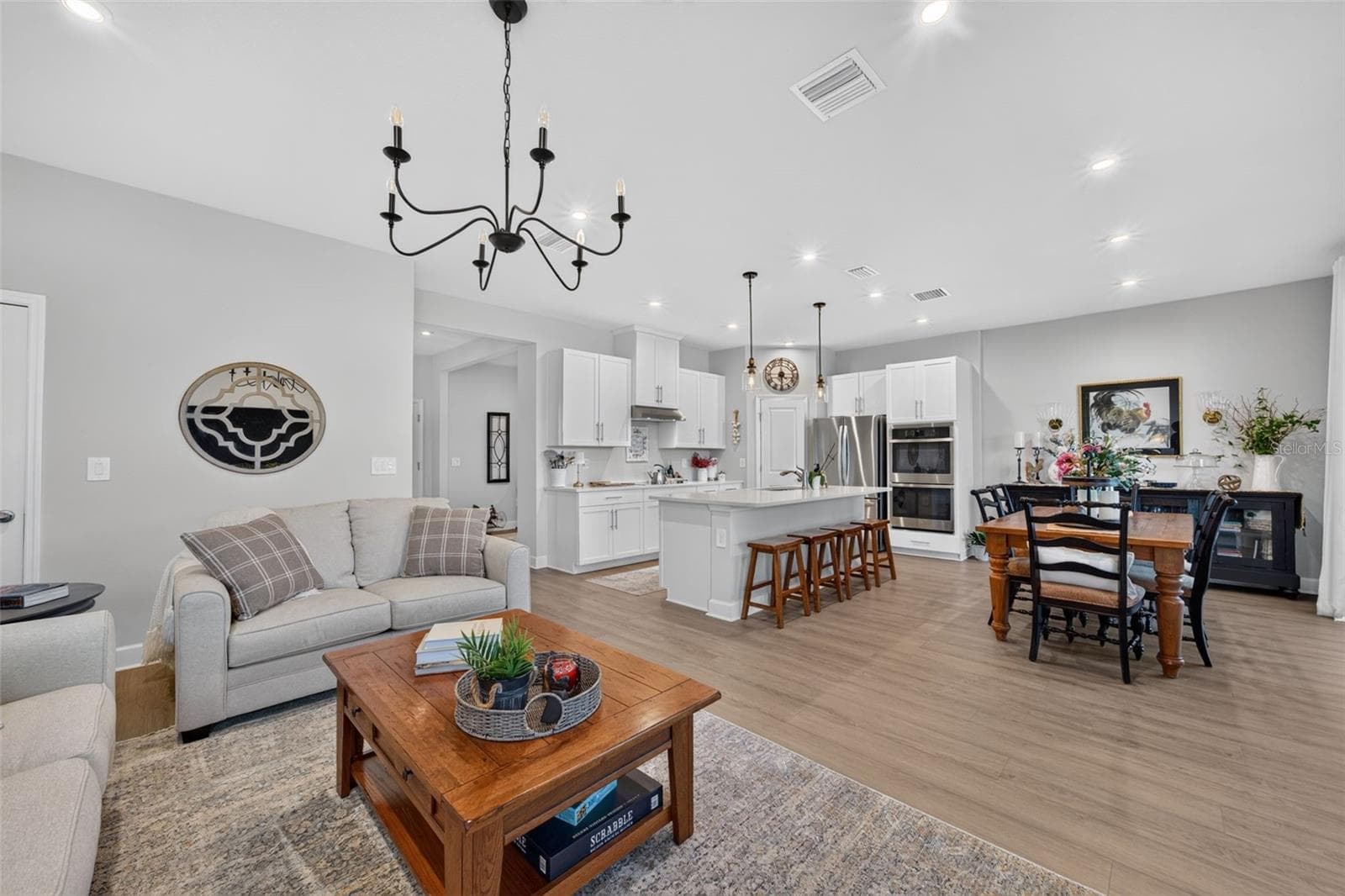 Single Family Residence at 14076 CRIMSON AVE, LAKEWOOD RANCH, photo 12 of 50