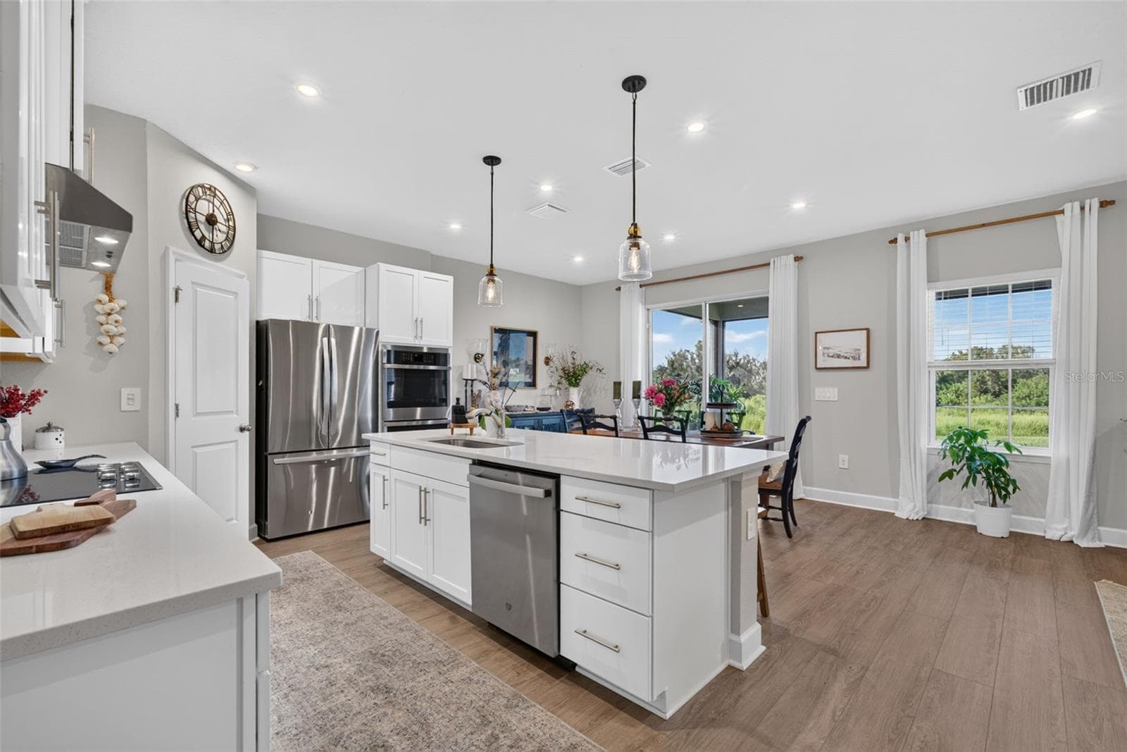 Single Family Residence at 14076 CRIMSON AVE, LAKEWOOD RANCH, photo 18 of 50