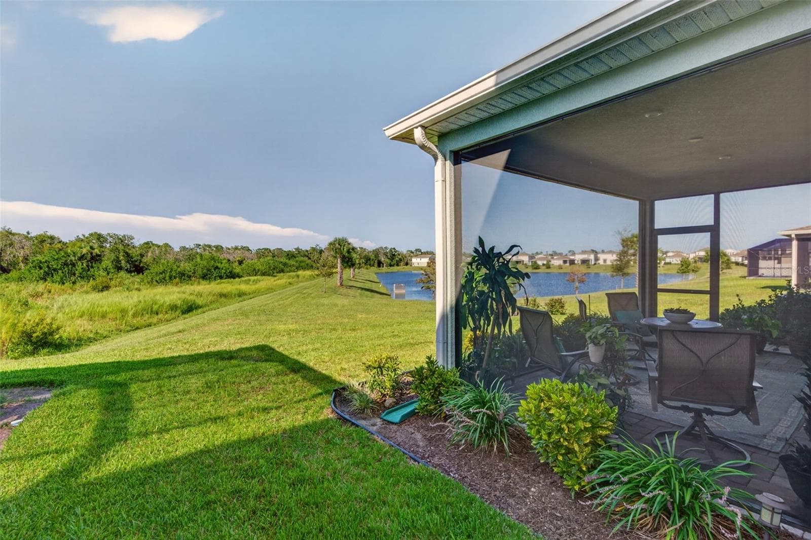 Single Family Residence at 14076 CRIMSON AVE, LAKEWOOD RANCH, photo 42 of 50