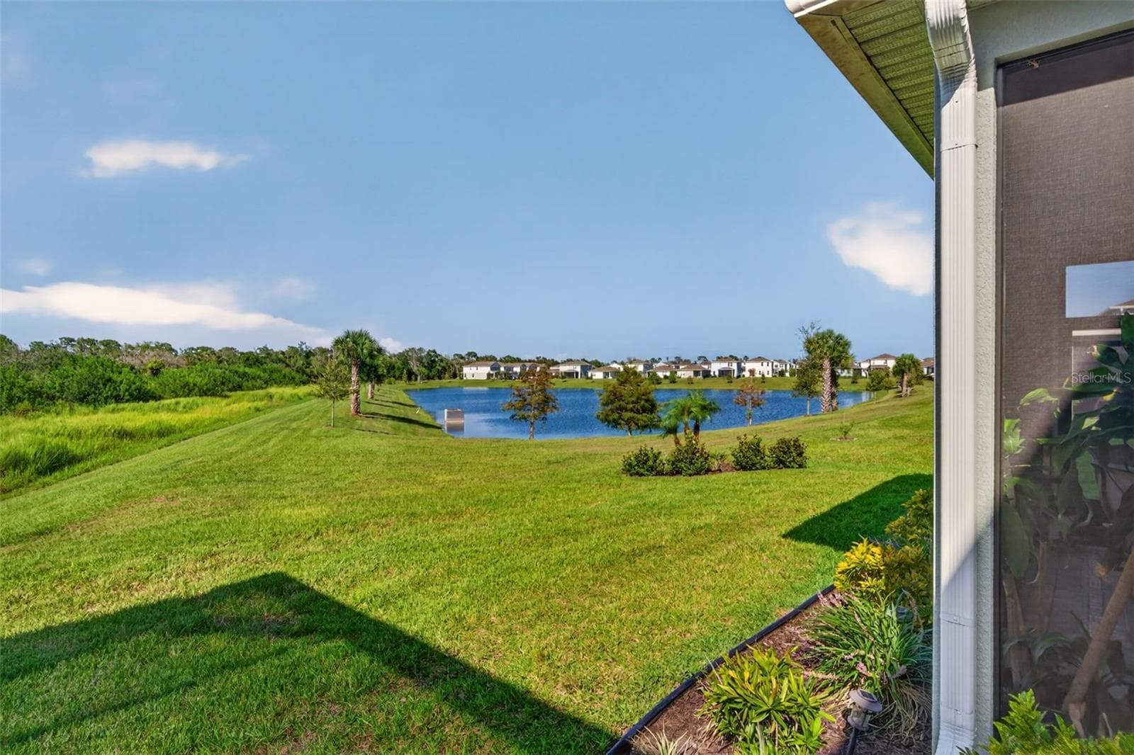 Single Family Residence at 14076 CRIMSON AVE, LAKEWOOD RANCH, photo 47 of 50