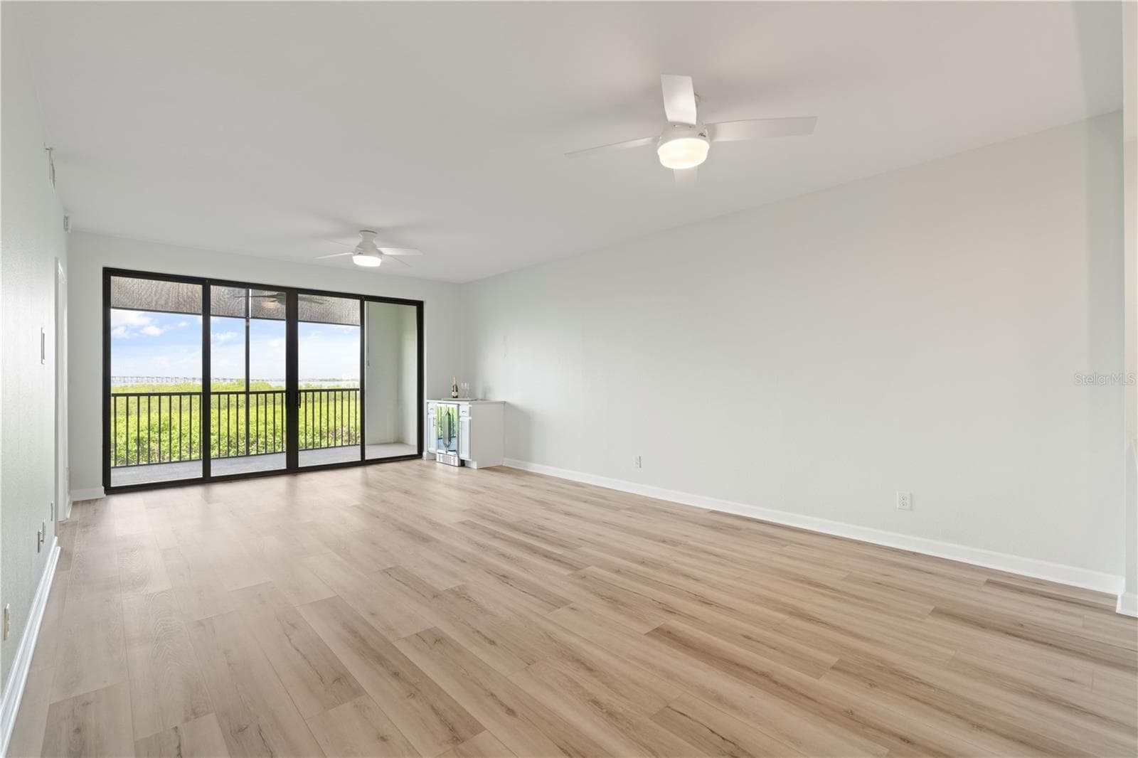 Condominium at 900 E MARION AVE #1203, PUNTA GORDA, photo 22 of 70