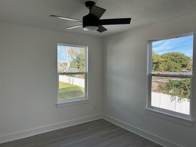 Single Family Residence at 2051 PEEL AVE, ORLANDO, photo 8 of 23