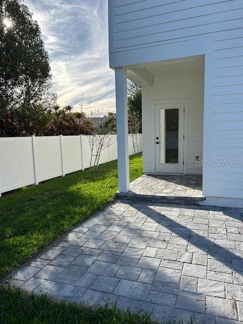 back covered patio with storage closet - 2051 PEEL AVE, ORLANDO