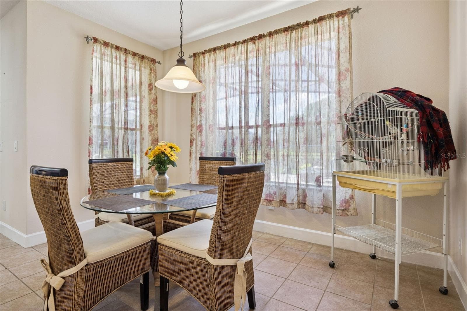 Single Family Residence at 2040 HAWKS LANDING DR, ORLANDO, photo 16 of 65