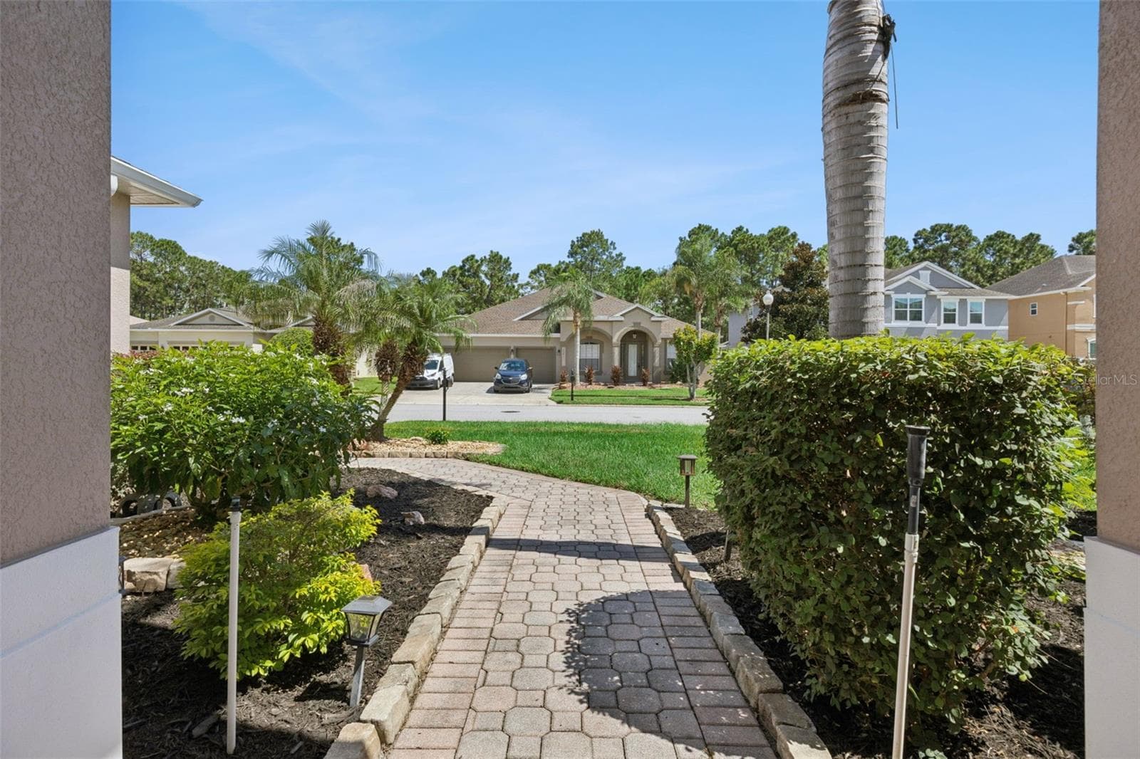 Single Family Residence at 2040 HAWKS LANDING DR, ORLANDO, photo 24 of 65