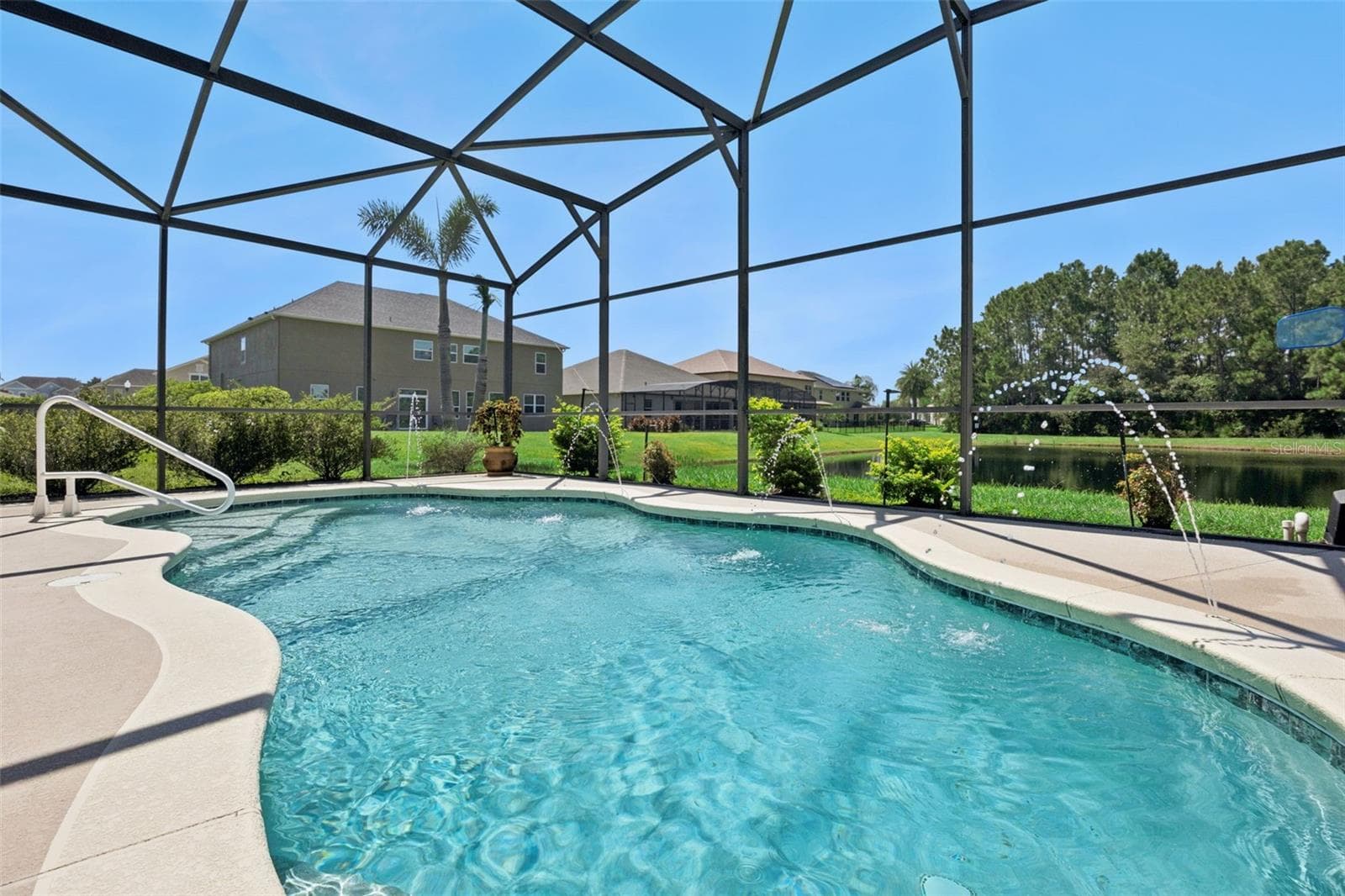 Single Family Residence at 2040 HAWKS LANDING DR, ORLANDO, photo 38 of 65