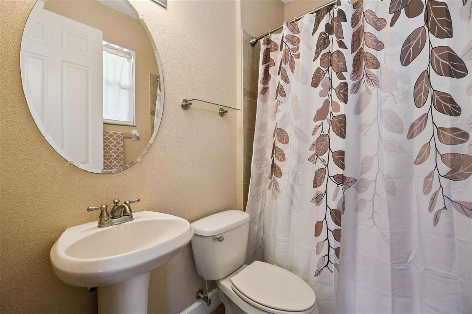 Single Family Residence at 2040 HAWKS LANDING DR, ORLANDO, photo 44 of 65