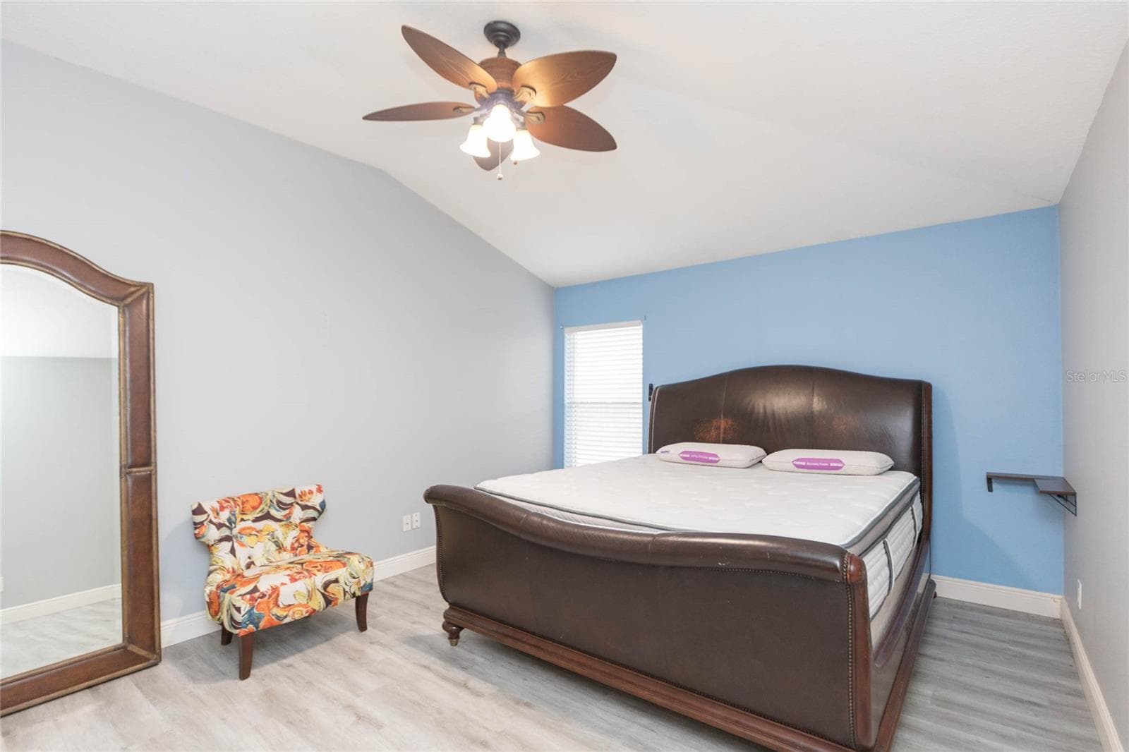 Single Family Residence at 11706 PURE PEBBLE DR, RIVERVIEW, photo 18 of 36
