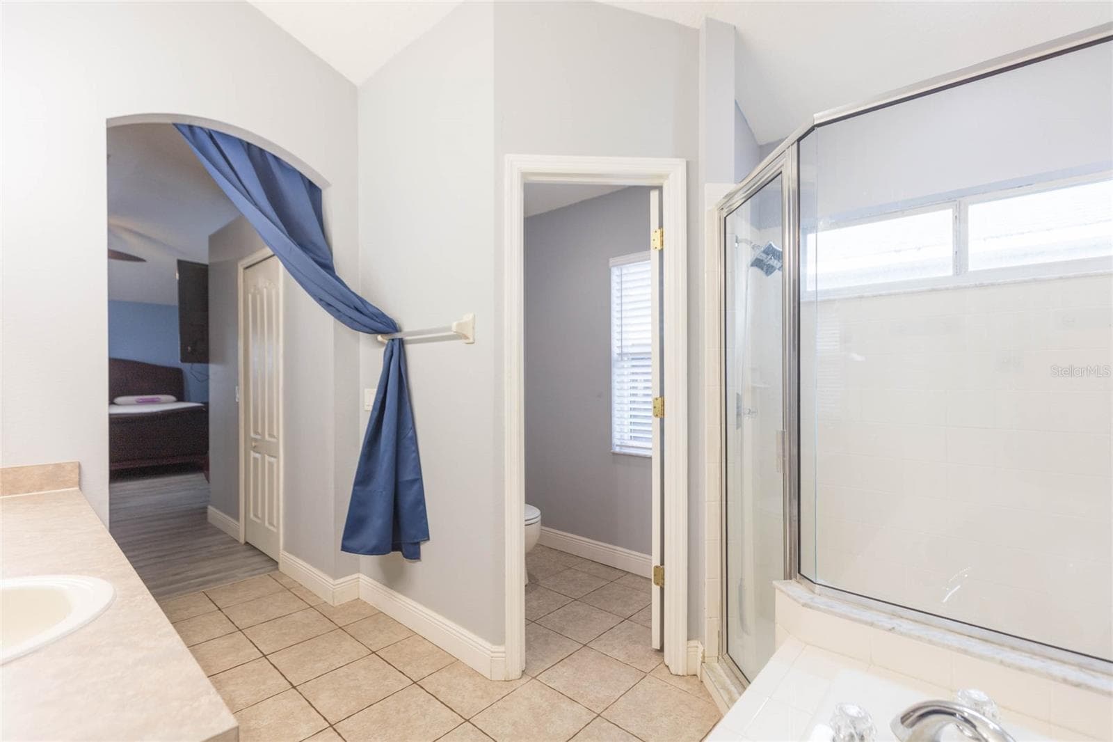 Single Family Residence at 11706 PURE PEBBLE DR, RIVERVIEW, photo 25 of 36