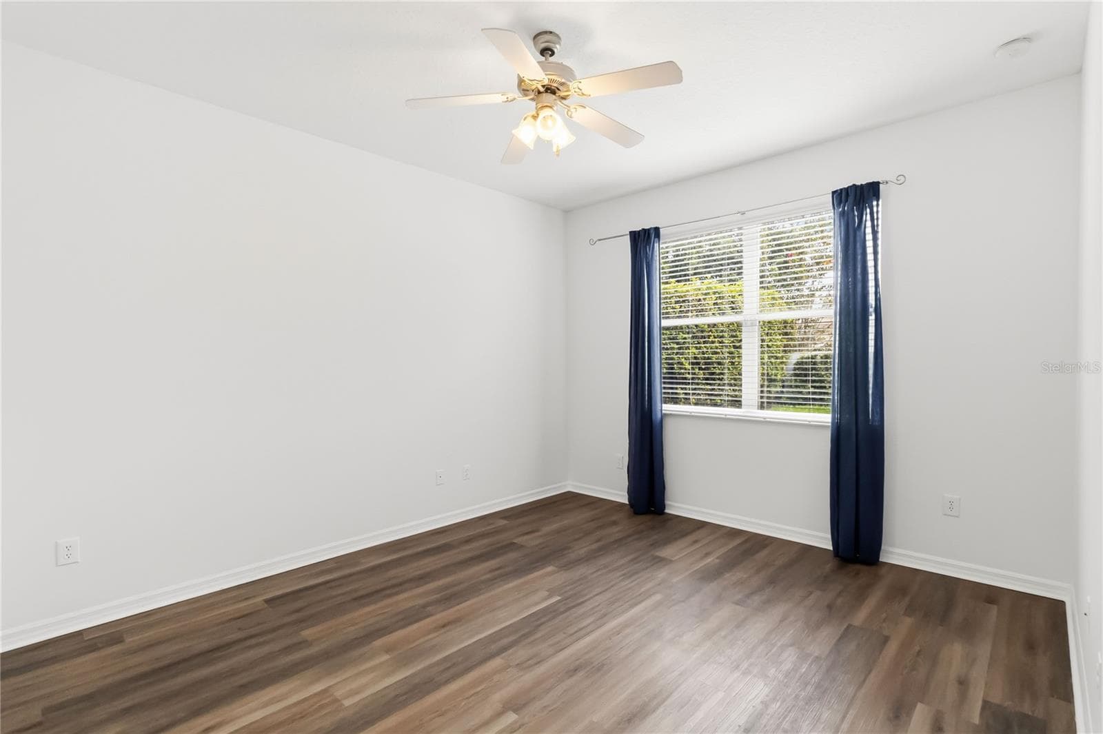 Single Family Residence at 2628 BALFORN TOWER WAY, WINTER GARDEN, photo 10 of 44