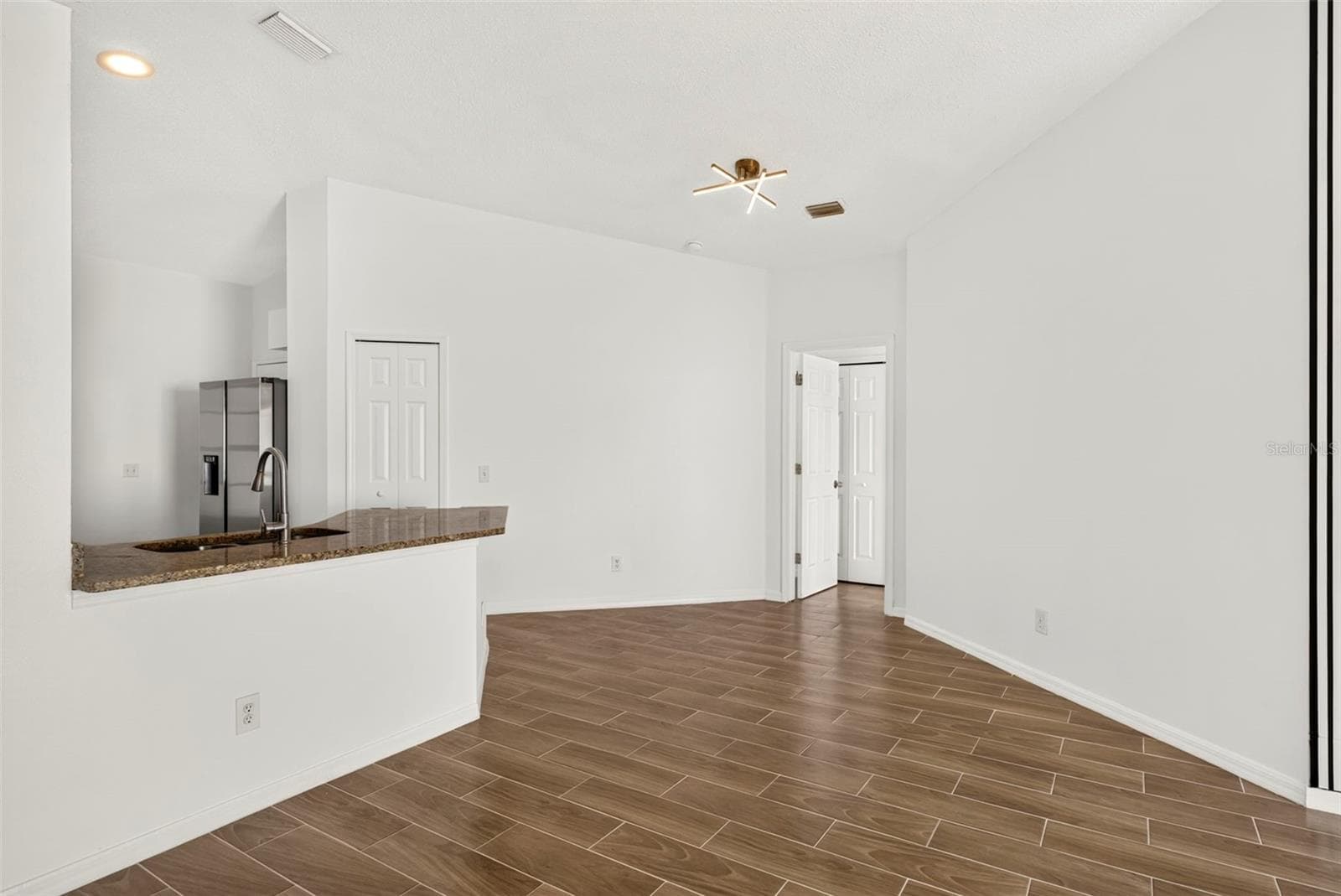Single Family Residence at 12826 LONGCREST DR, RIVERVIEW, photo 12 of 57