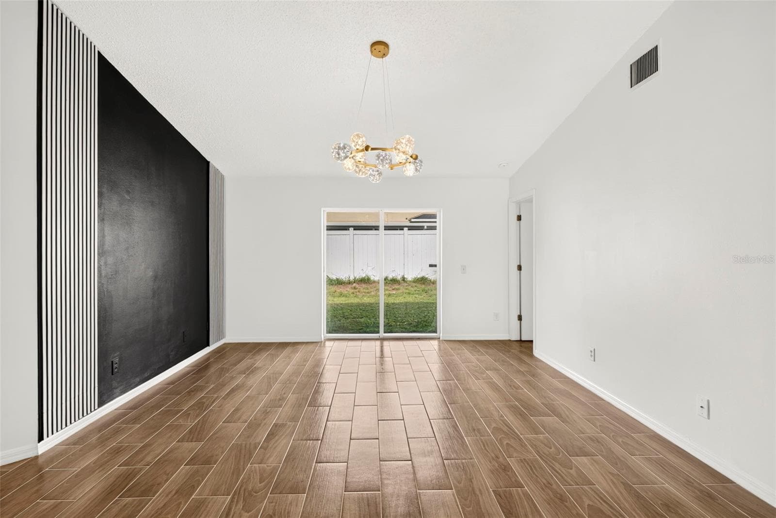 Single Family Residence at 12826 LONGCREST DR, RIVERVIEW, photo 14 of 57