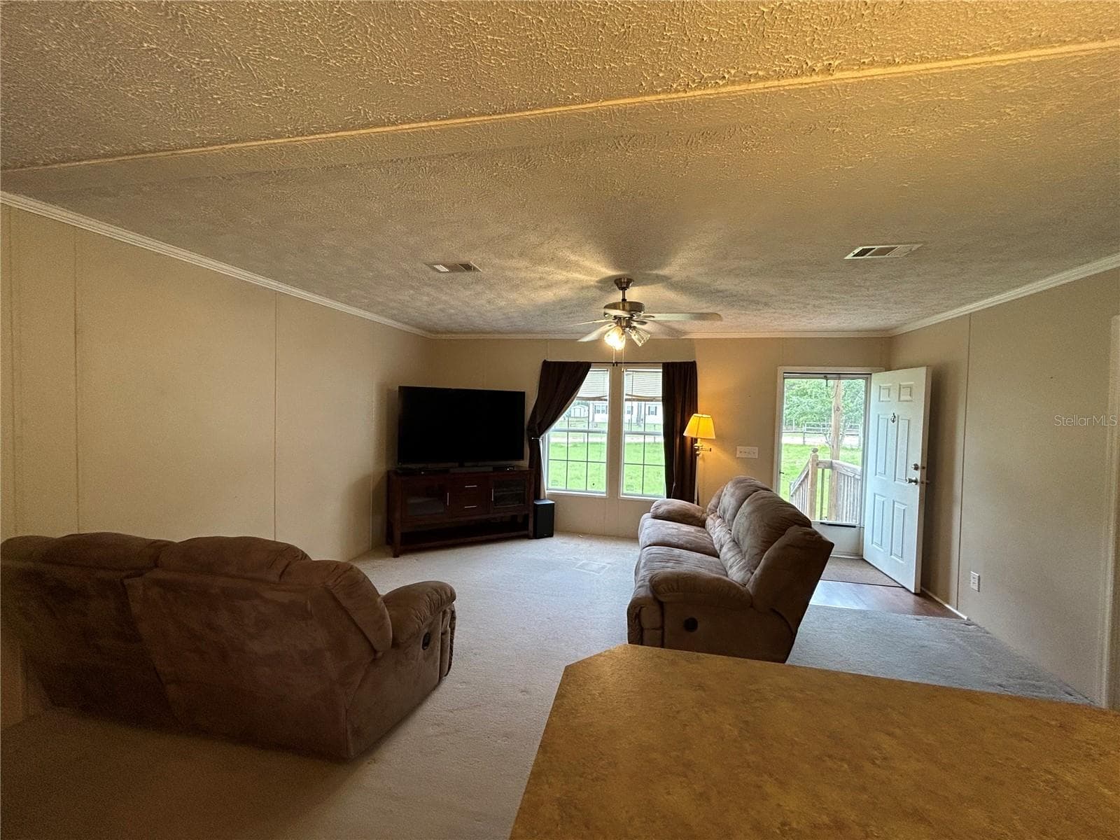 Manufactured Home at 13191 NE 9TH ST, WILLISTON, photo 12 of 21
