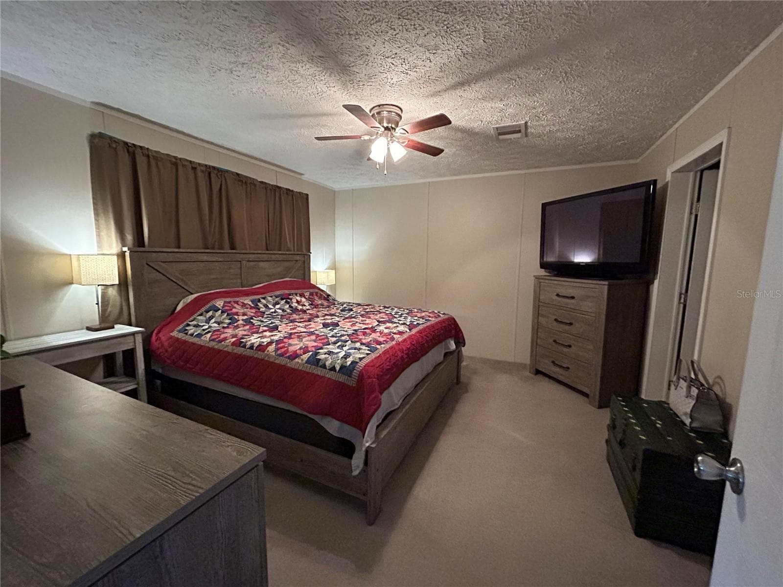 Manufactured Home at 13191 NE 9TH ST, WILLISTON, photo 16 of 21