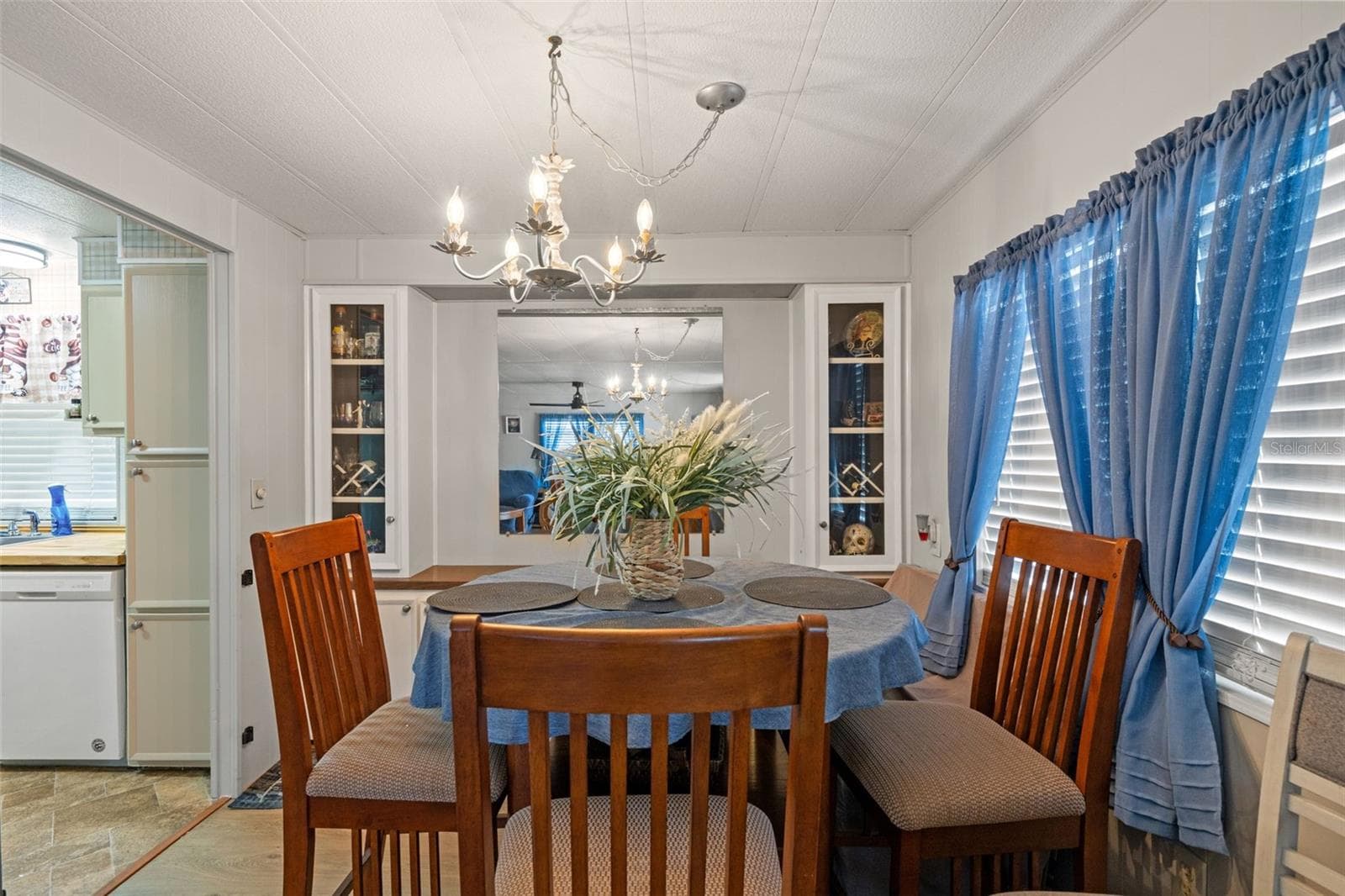 Manufactured Home at 7457 MONTROSE AVE, BROOKSVILLE, photo 7 of 22