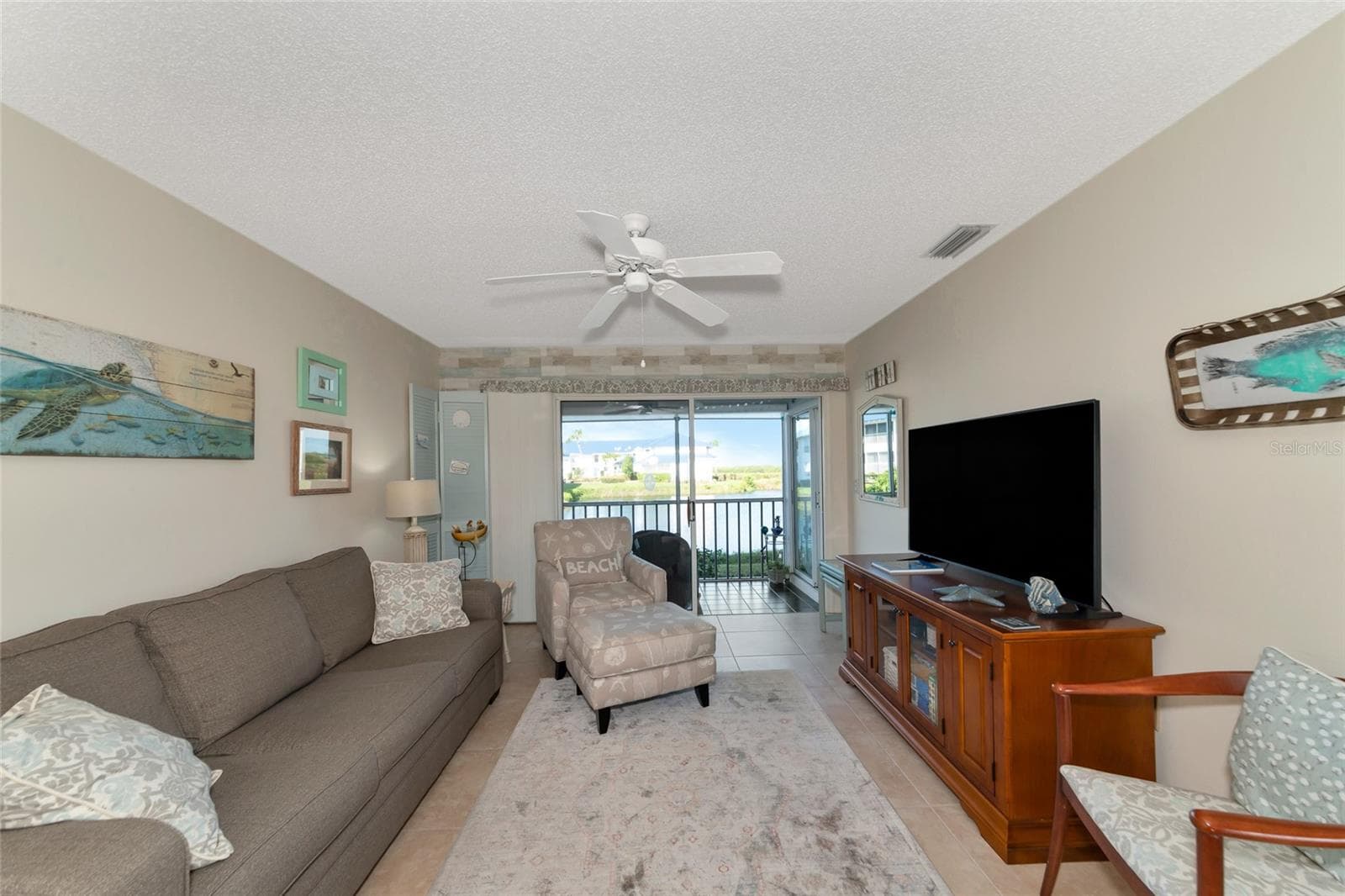 Condominium at 839 AUDUBON DR #839, BRADENTON, photo 13 of 57