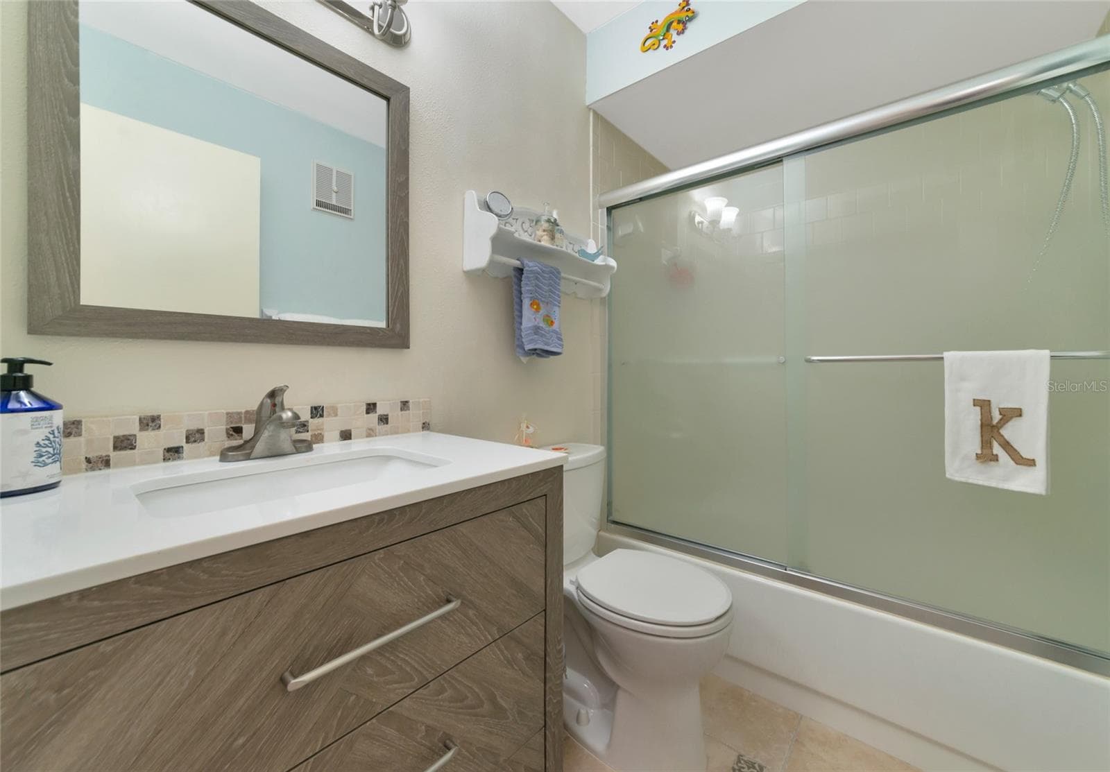 Condominium at 839 AUDUBON DR #839, BRADENTON, photo 29 of 57