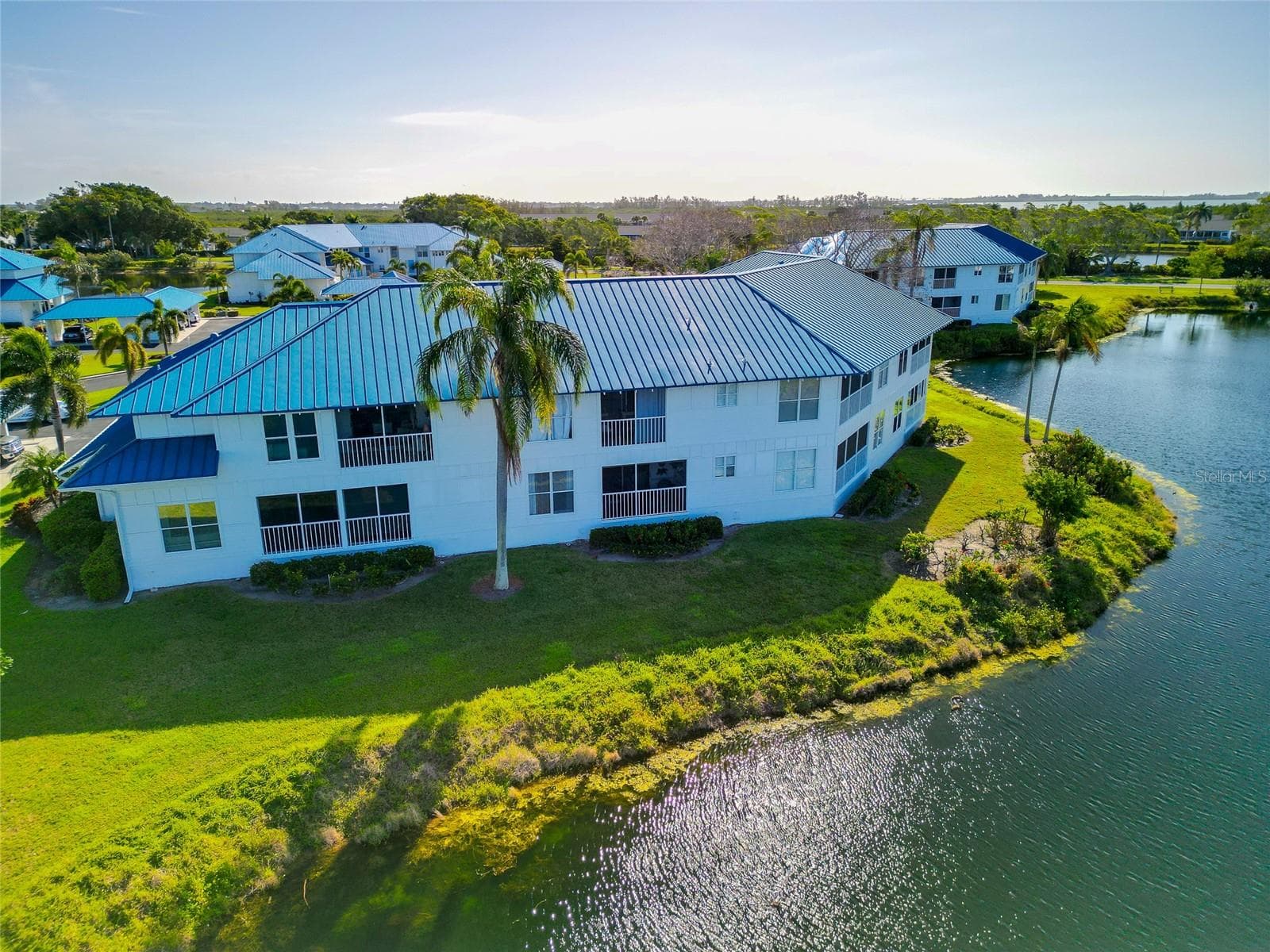 Condominium at 839 AUDUBON DR #839, BRADENTON, photo 32 of 57