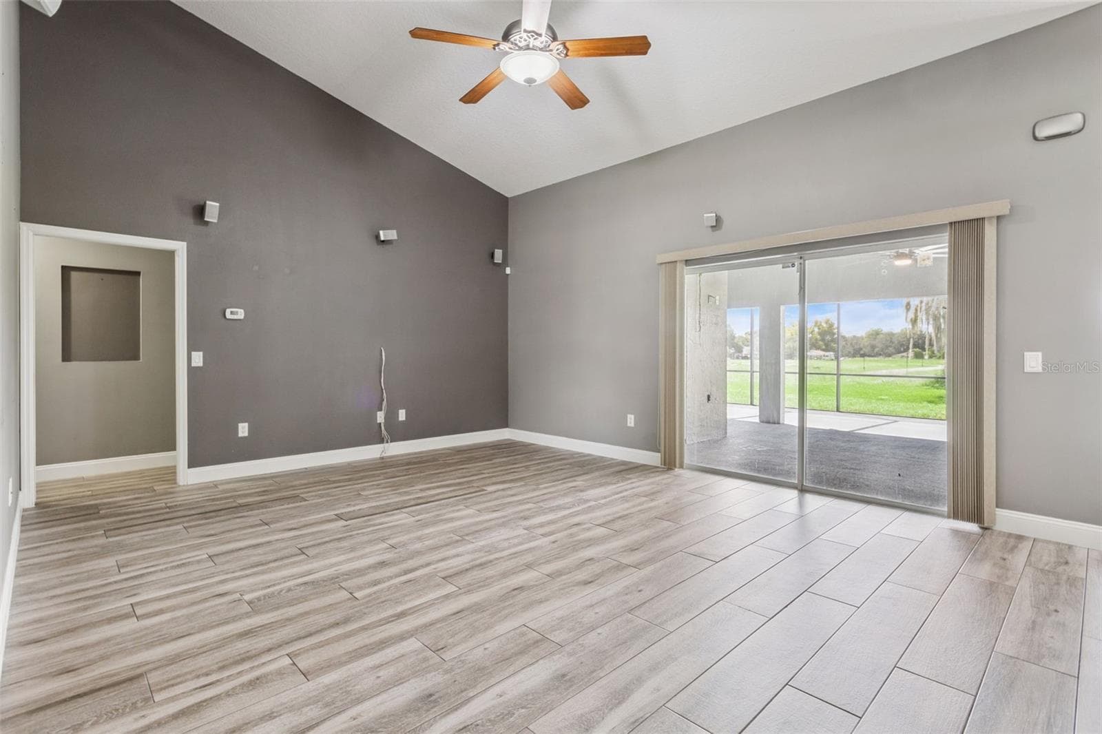 Single Family Residence at 31038 FAIRVISTA DR, TAVARES, photo 13 of 41