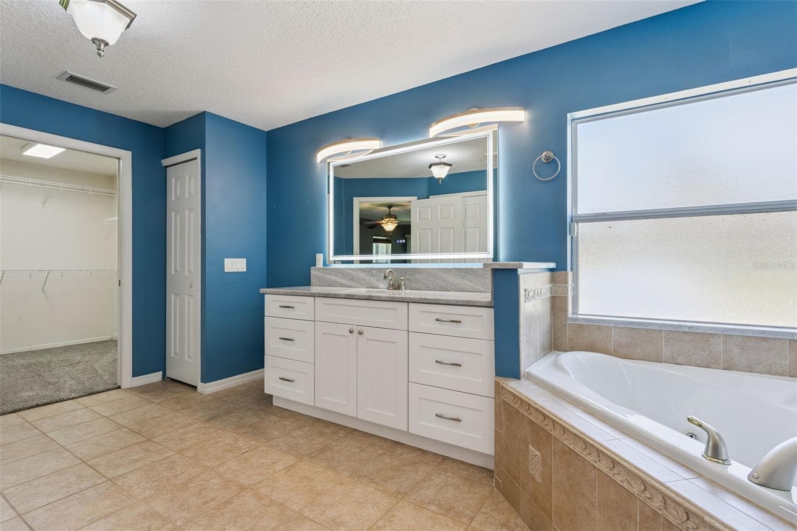 Single Family Residence at 31038 FAIRVISTA DR, TAVARES, photo 26 of 41