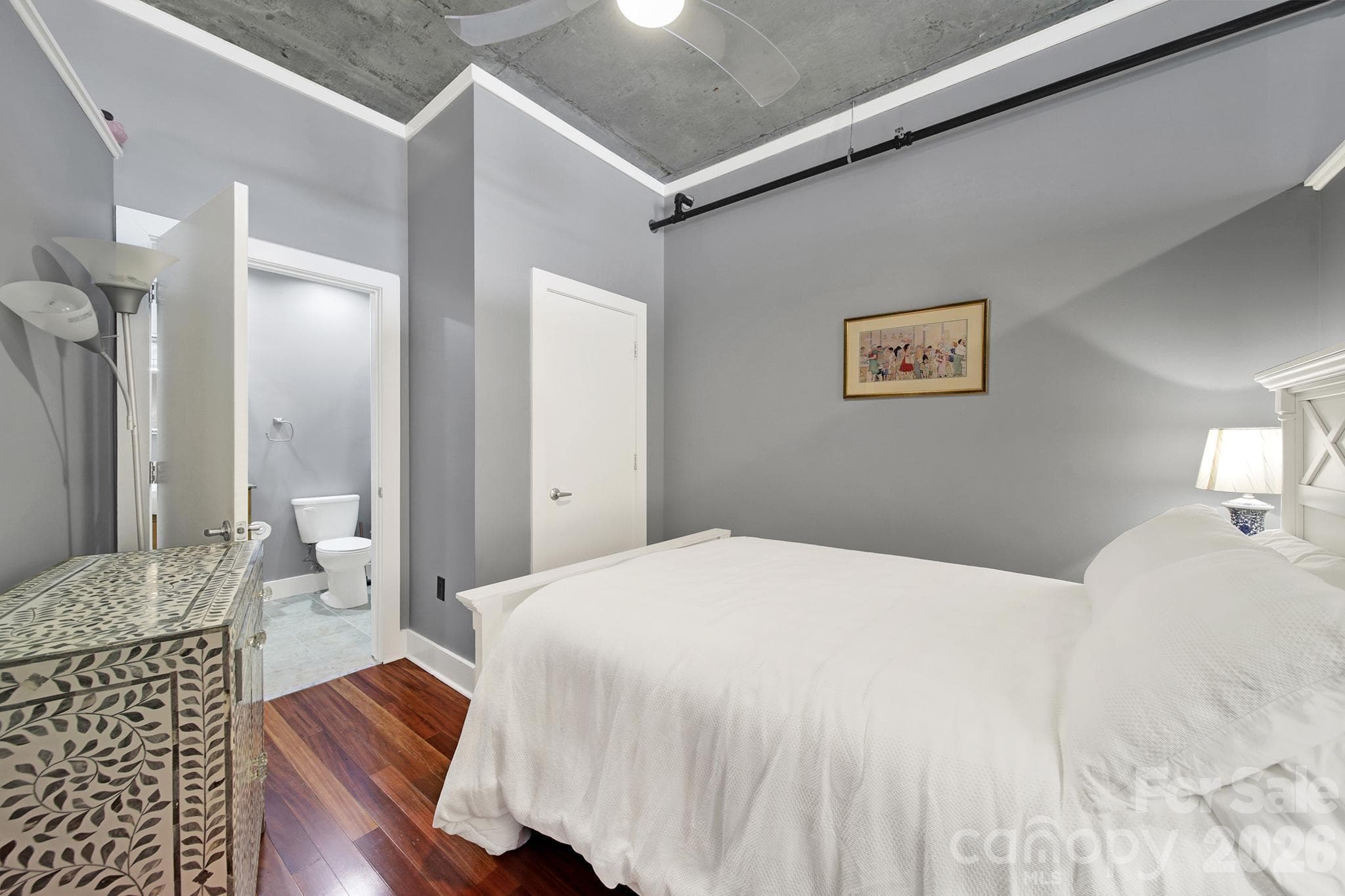 Condominium at 505 E 6th Street, Charlotte, photo 21 of 34