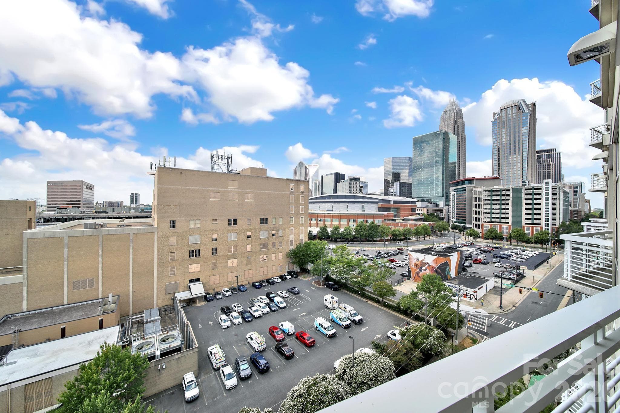 Condominium at 505 E 6th Street, Charlotte, photo 26 of 34