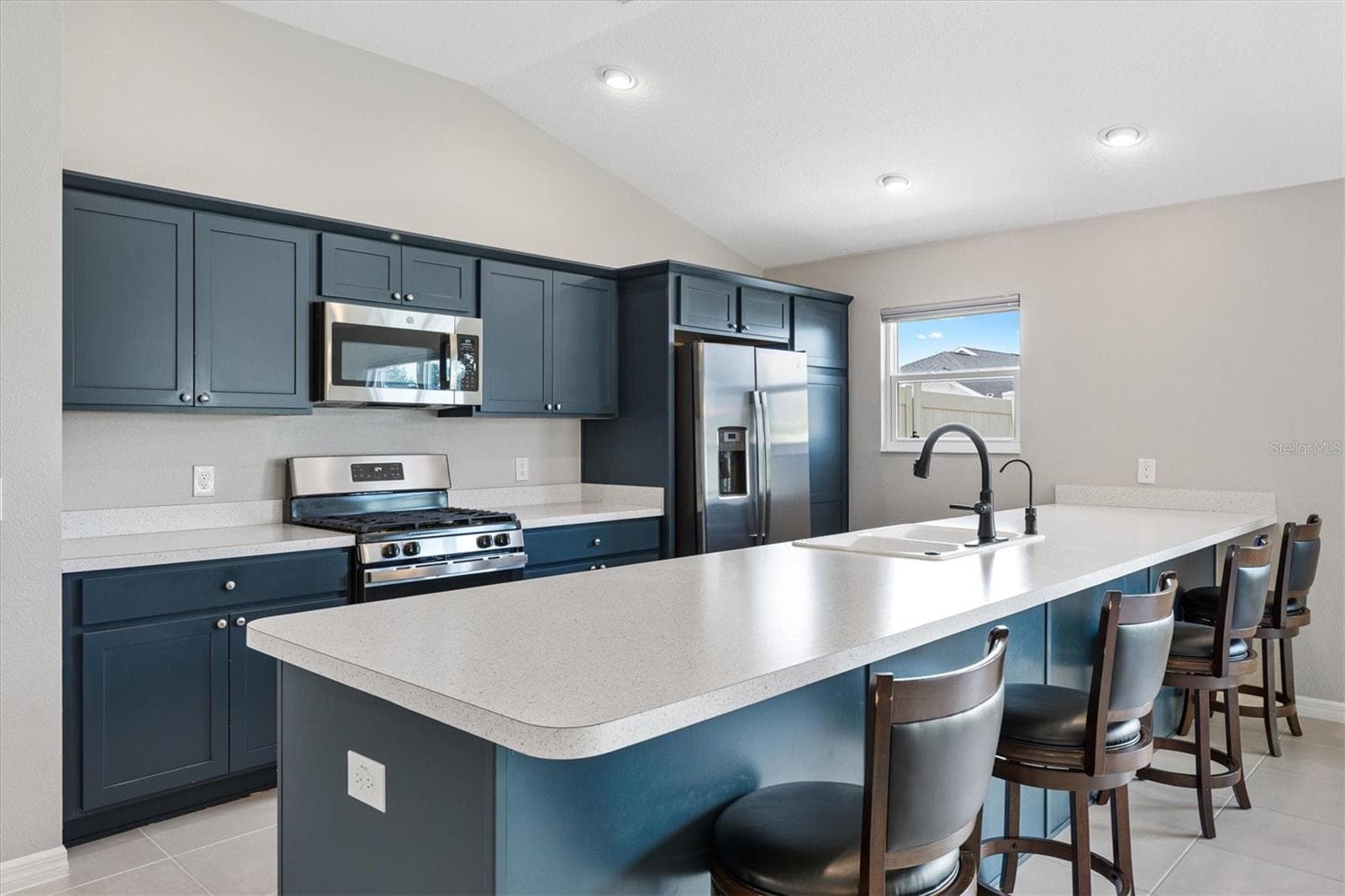 Villa at 5805 CAMDYN CT, THE VILLAGES, photo 15 of 56