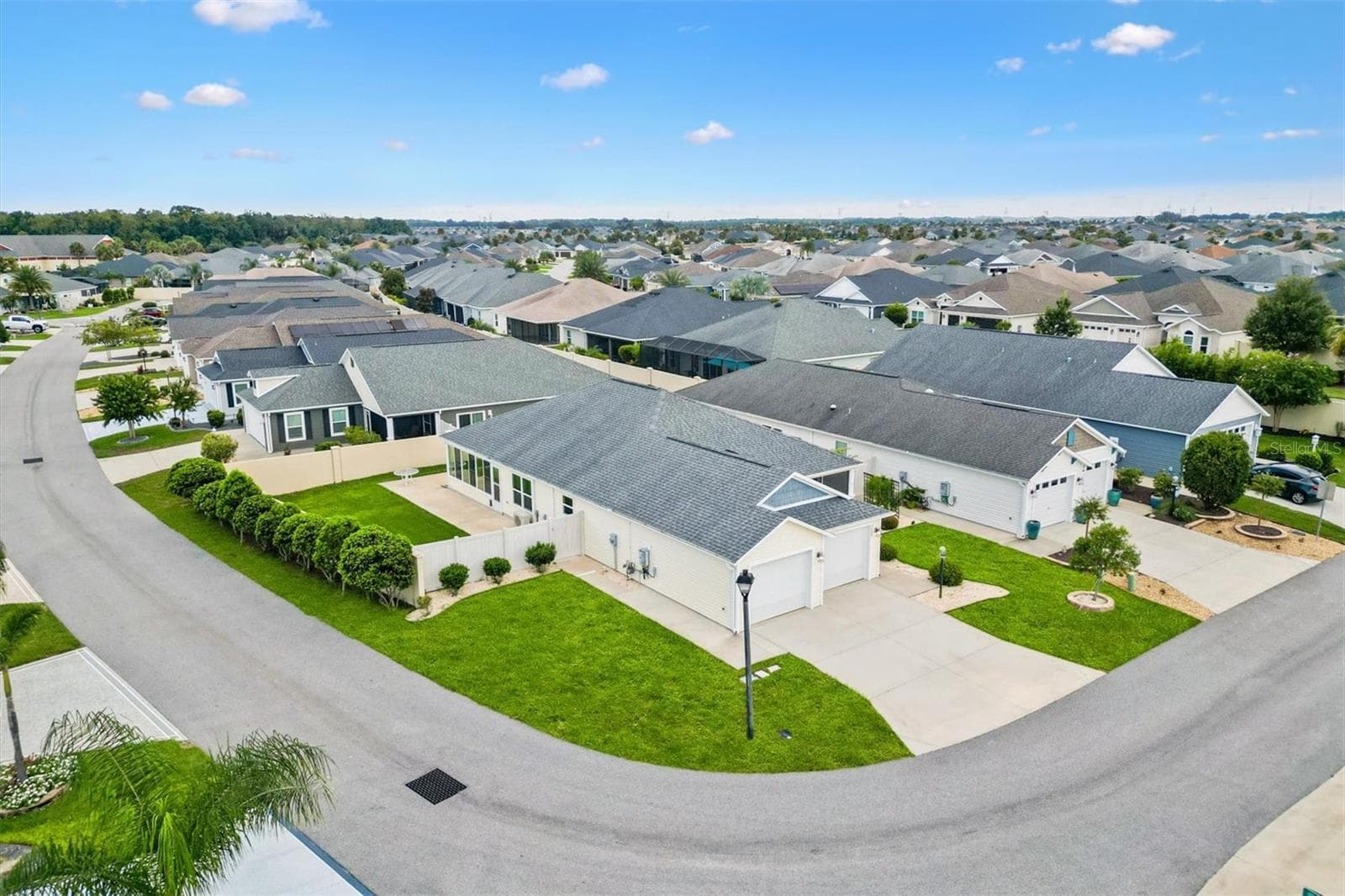 Villa at 5805 CAMDYN CT, THE VILLAGES, photo 50 of 56