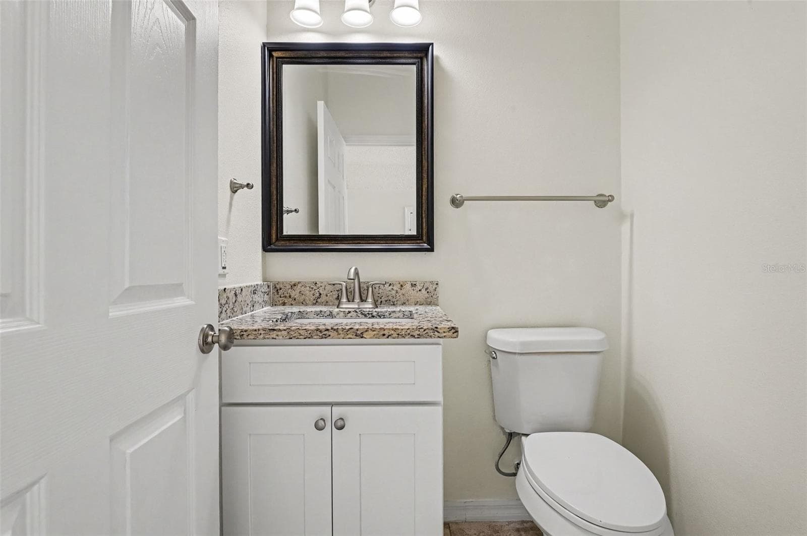 Single Family Residence at 14513 KAISER CT, ORLANDO, photo 6 of 15