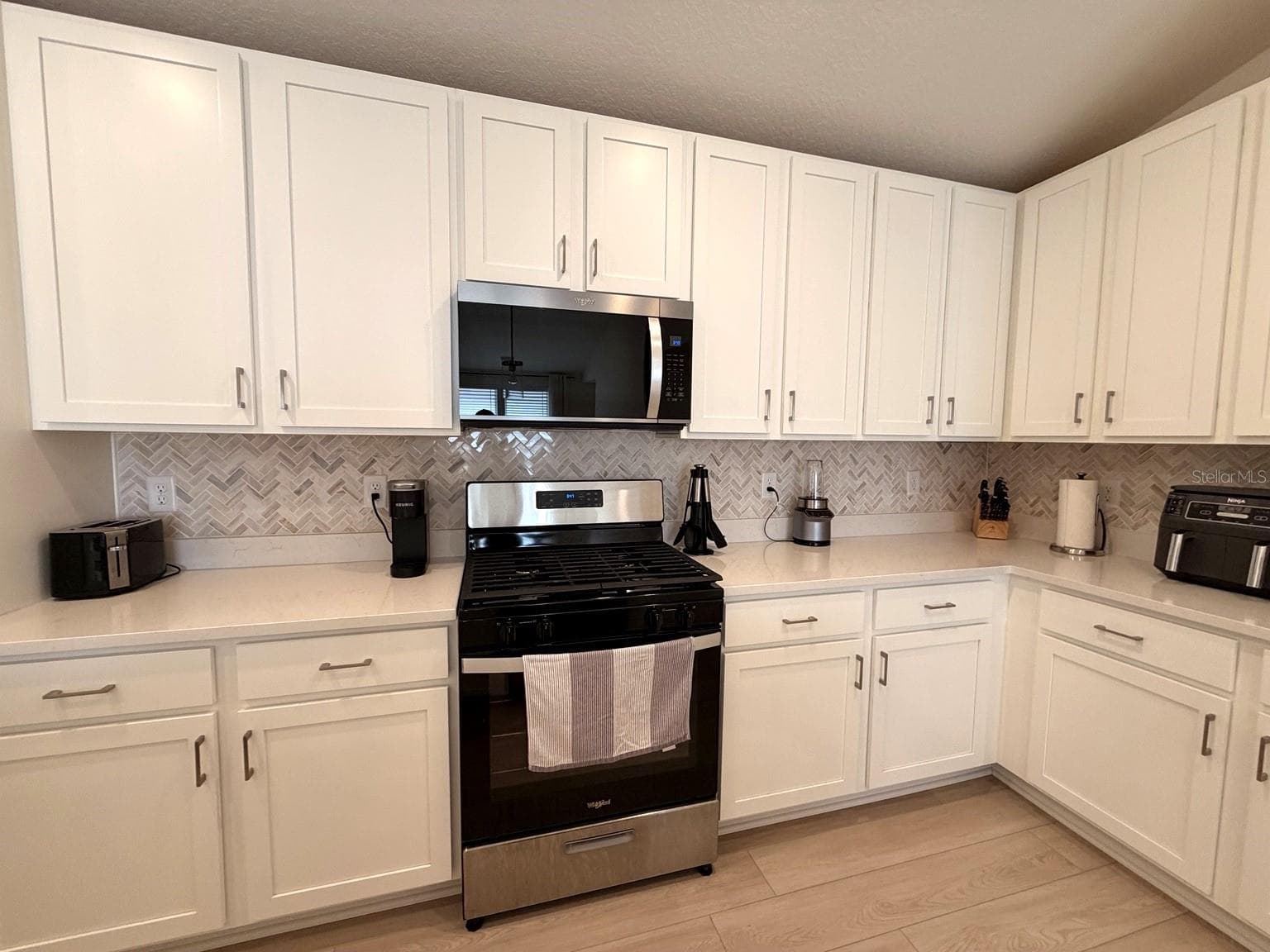 Single Family Residence at 354 BOULDER LN, ST JOHNS, photo 10 of 45