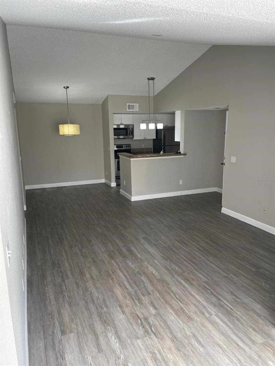 5140 CONROY RD #35