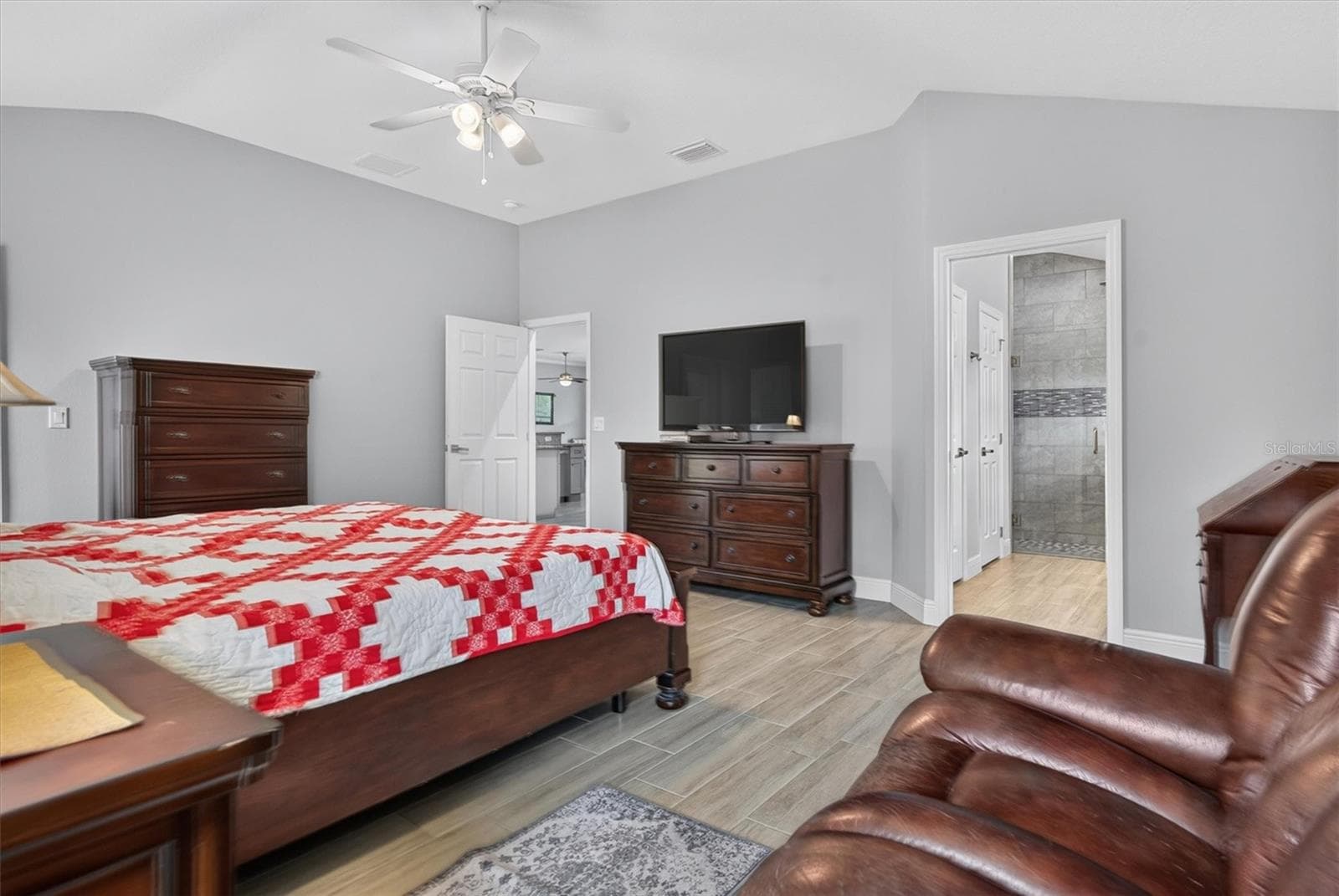 Single Family Residence at 18602 REYNOLDS PKWY, ORLANDO, photo 26 of 46