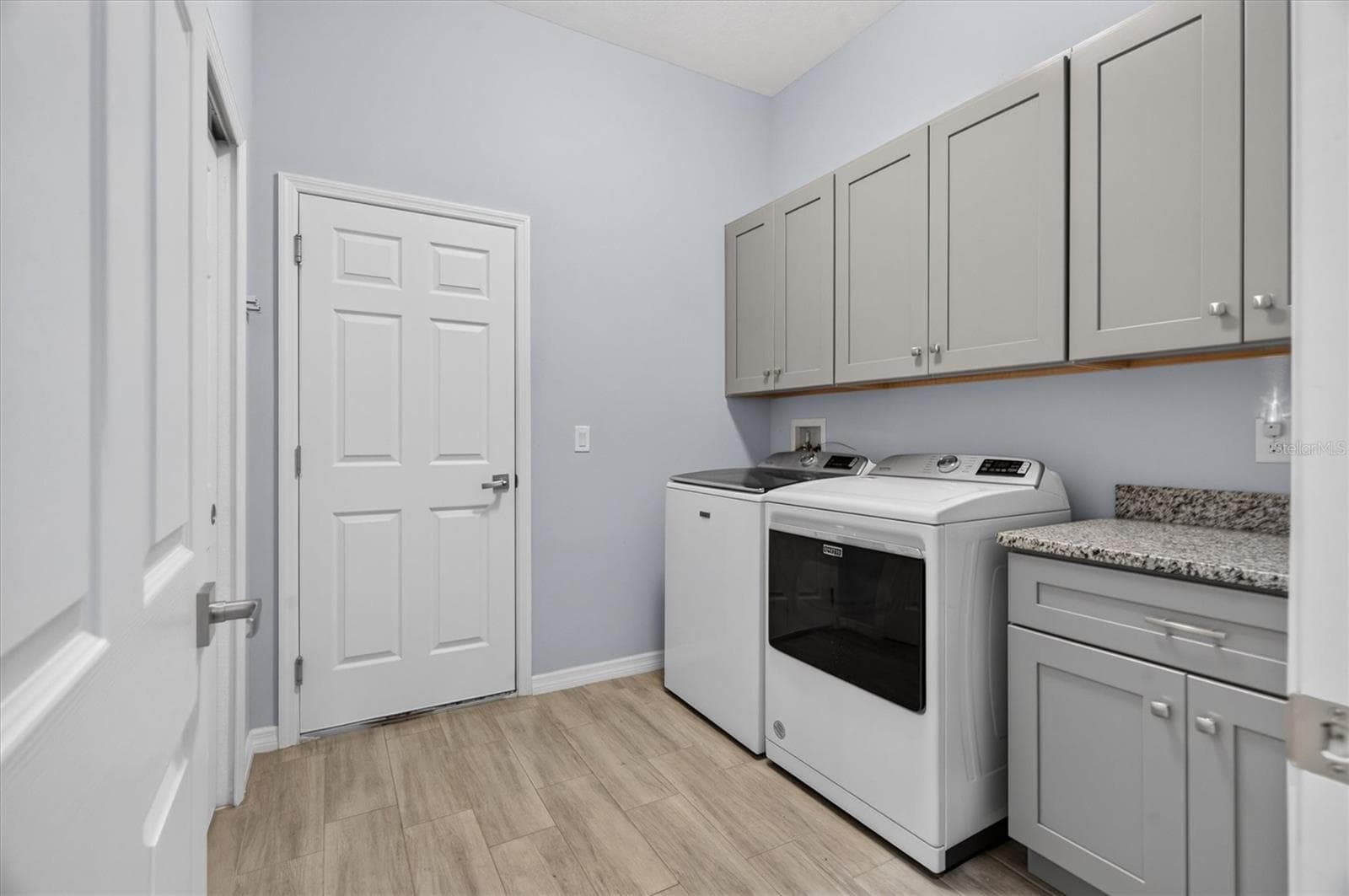 Single Family Residence at 18602 REYNOLDS PKWY, ORLANDO, photo 36 of 46
