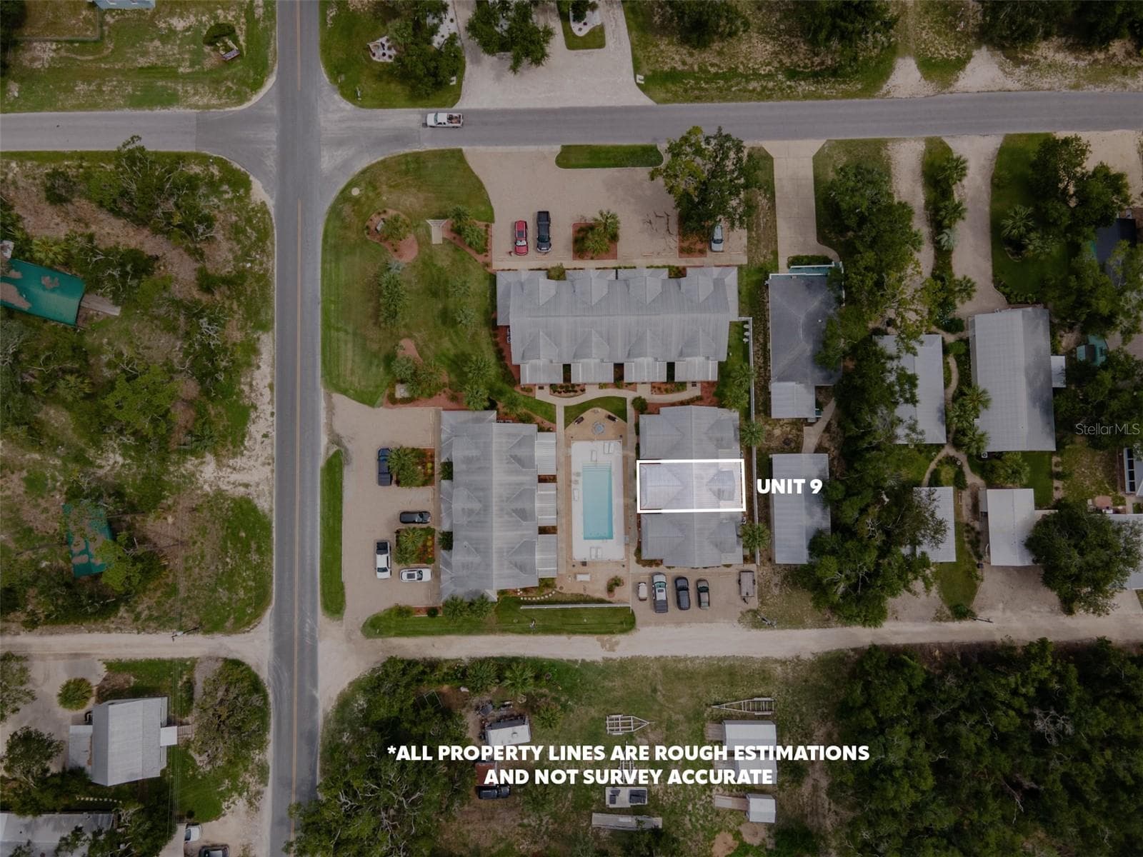 Condominium at 206 SE TENTH ST #9, STEINHATCHEE, photo 3 of 17