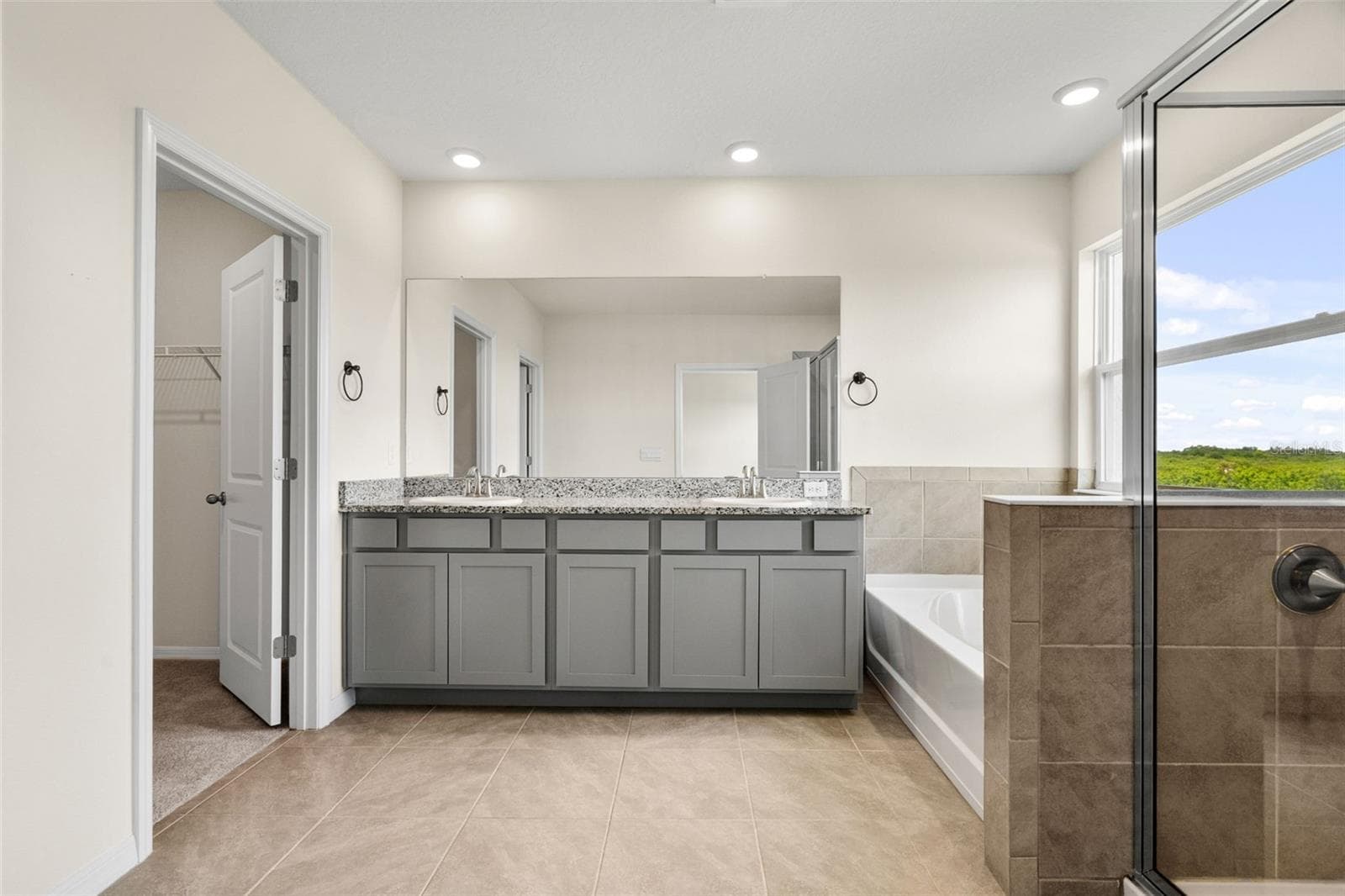 Single Family Residence at 3813 LIVELY CORAL PL, BRADENTON, photo 29 of 52