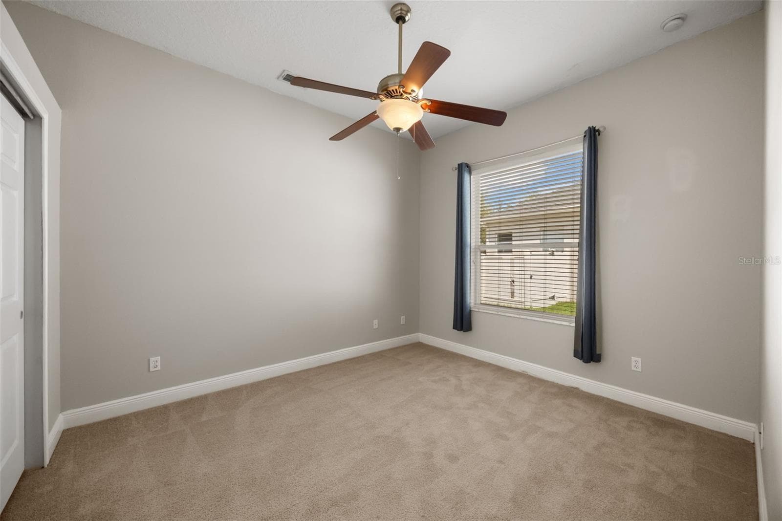Single Family Residence at 6190 HEDGESPARROWS LN, SANFORD, photo 27 of 38