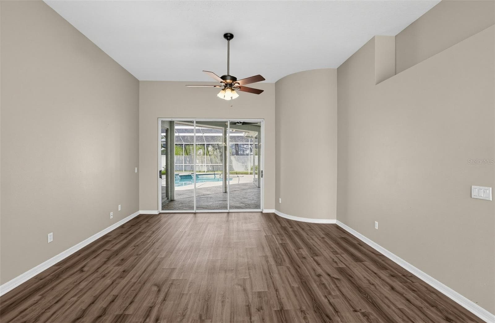 Single Family Residence at 248 HUNTRIDGE WAY, WINTER SPRINGS, photo 10 of 30