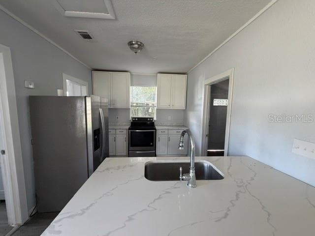 Single Family Residence at 295 S OAK AVE, BARTOW, photo 4 of 9