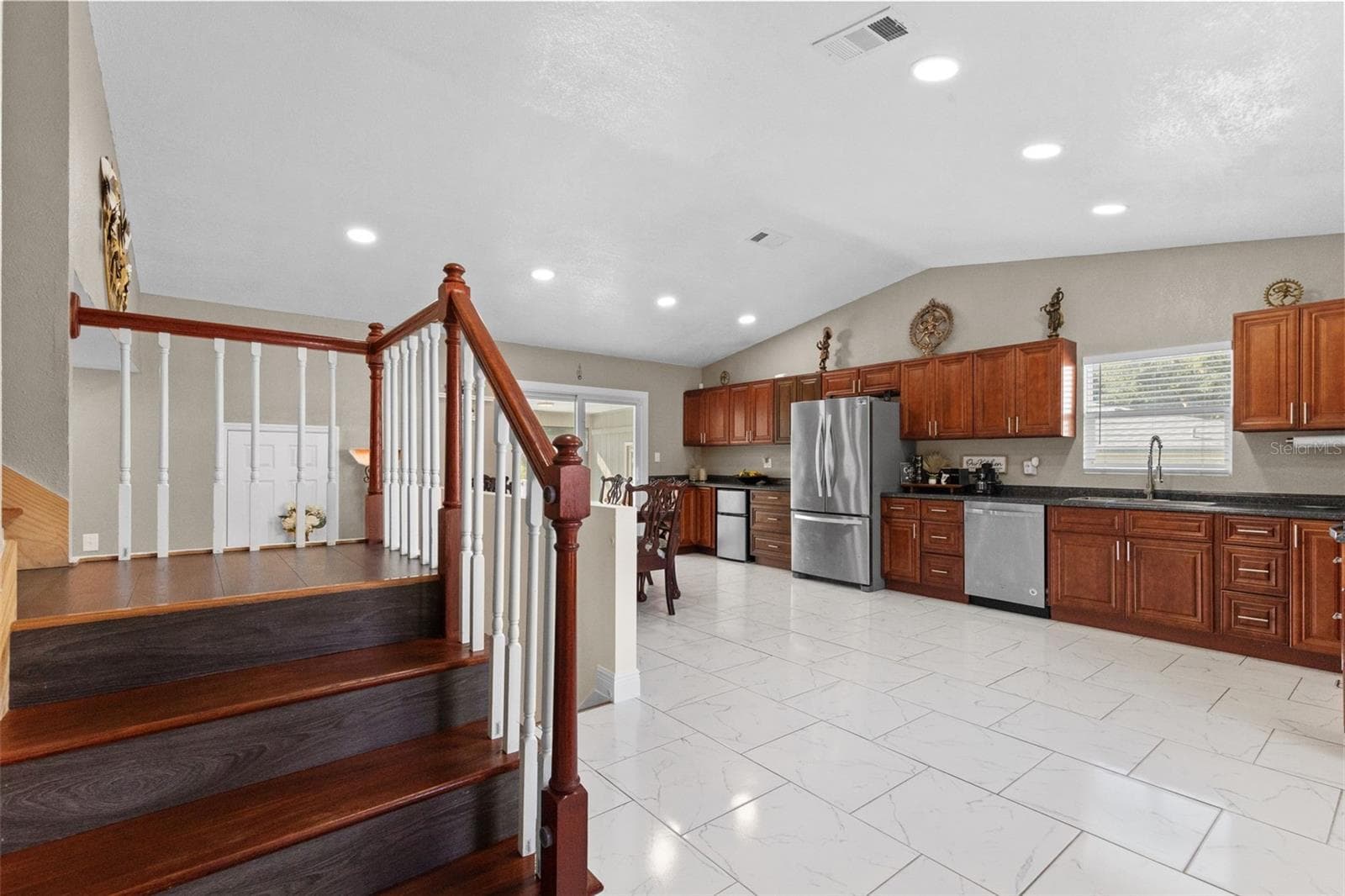 Single Family Residence at 5408 PENTAIL CIR, TAMPA, photo 15 of 51